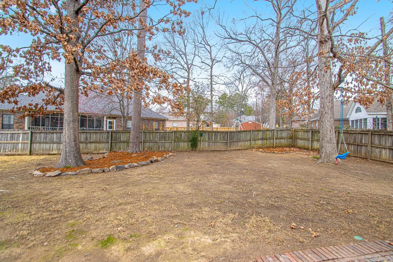 COUNTRY CLUB OF ARK THE - Residential