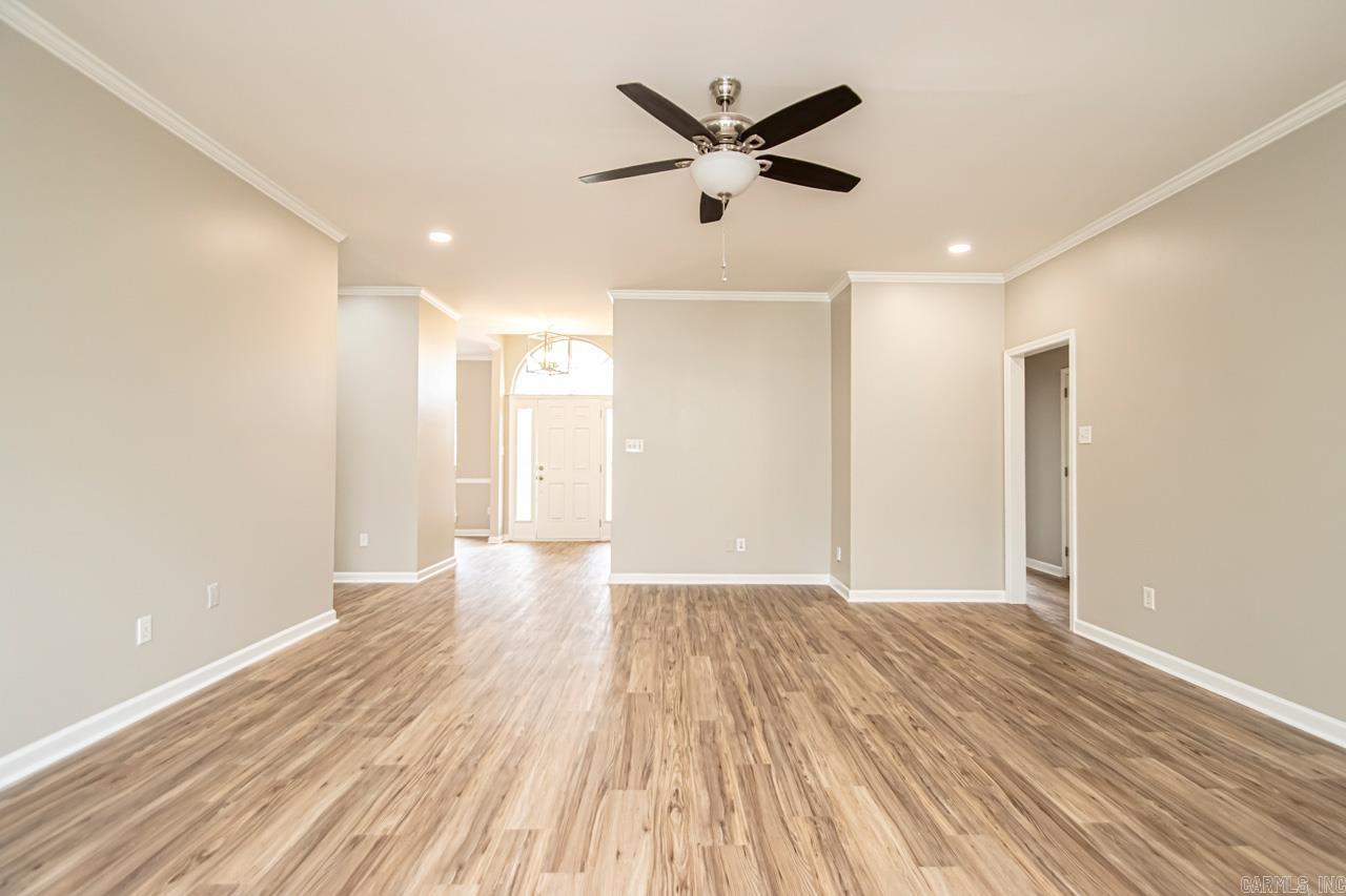 COUNTRY CLUB OF ARK THE - Residential