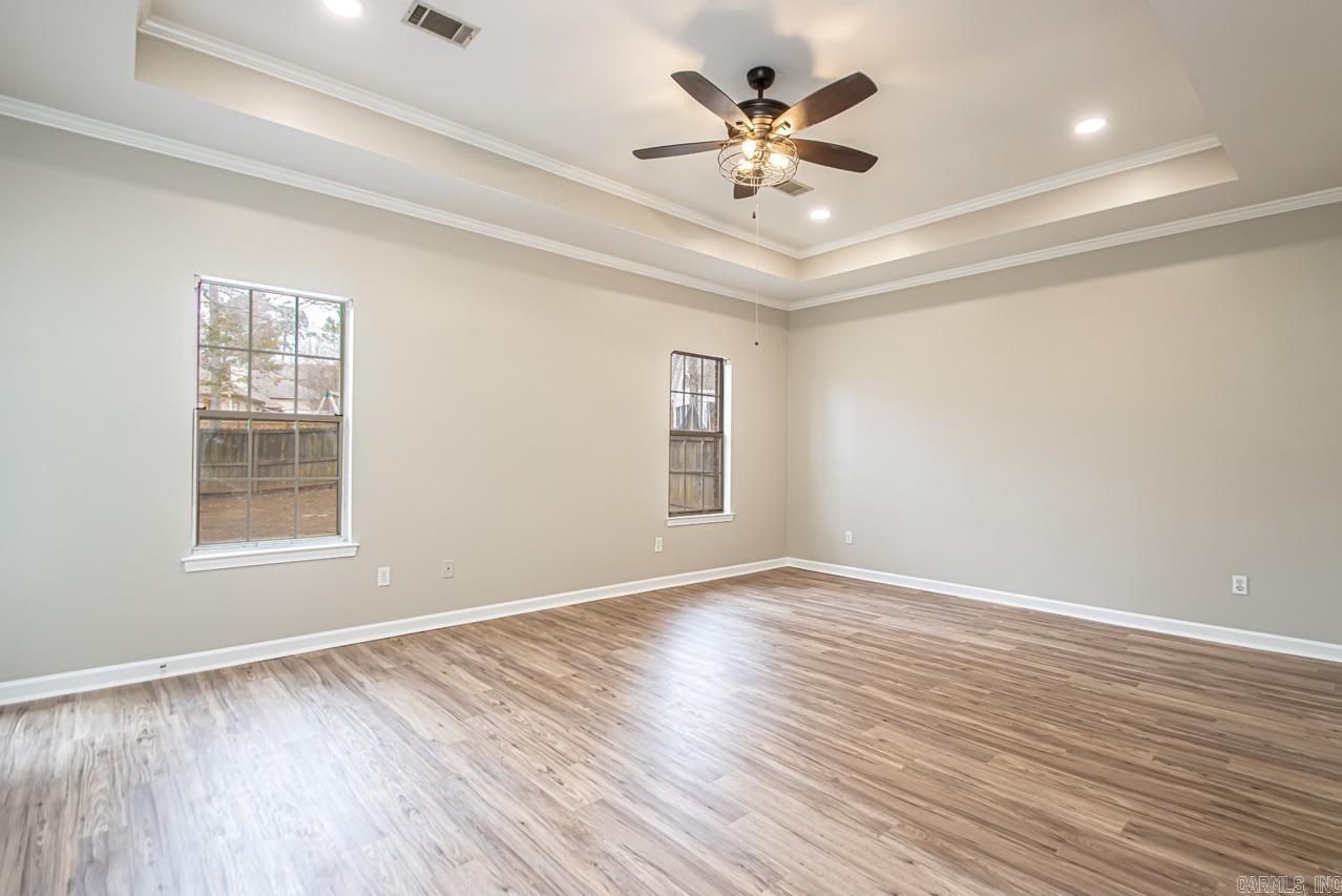 COUNTRY CLUB OF ARK THE - Residential