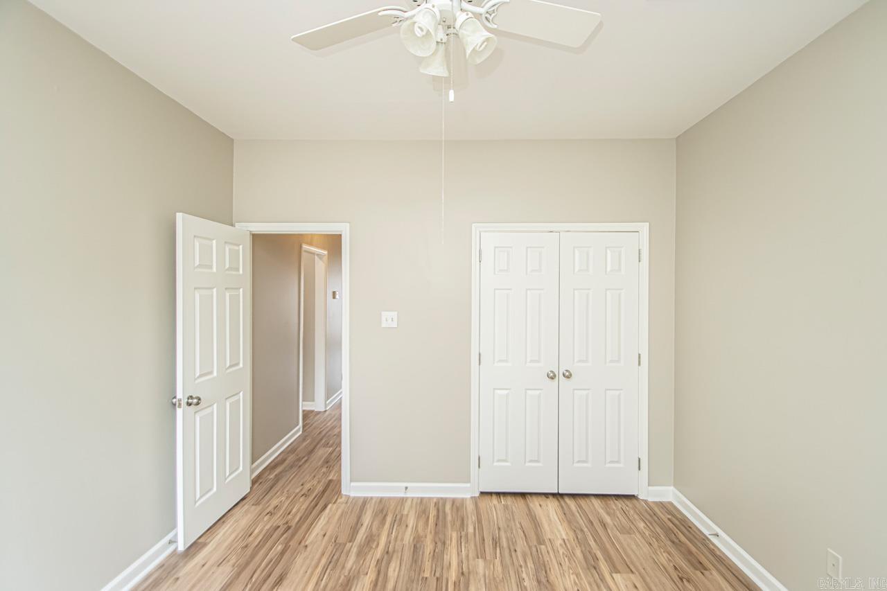 COUNTRY CLUB OF ARK THE - Residential