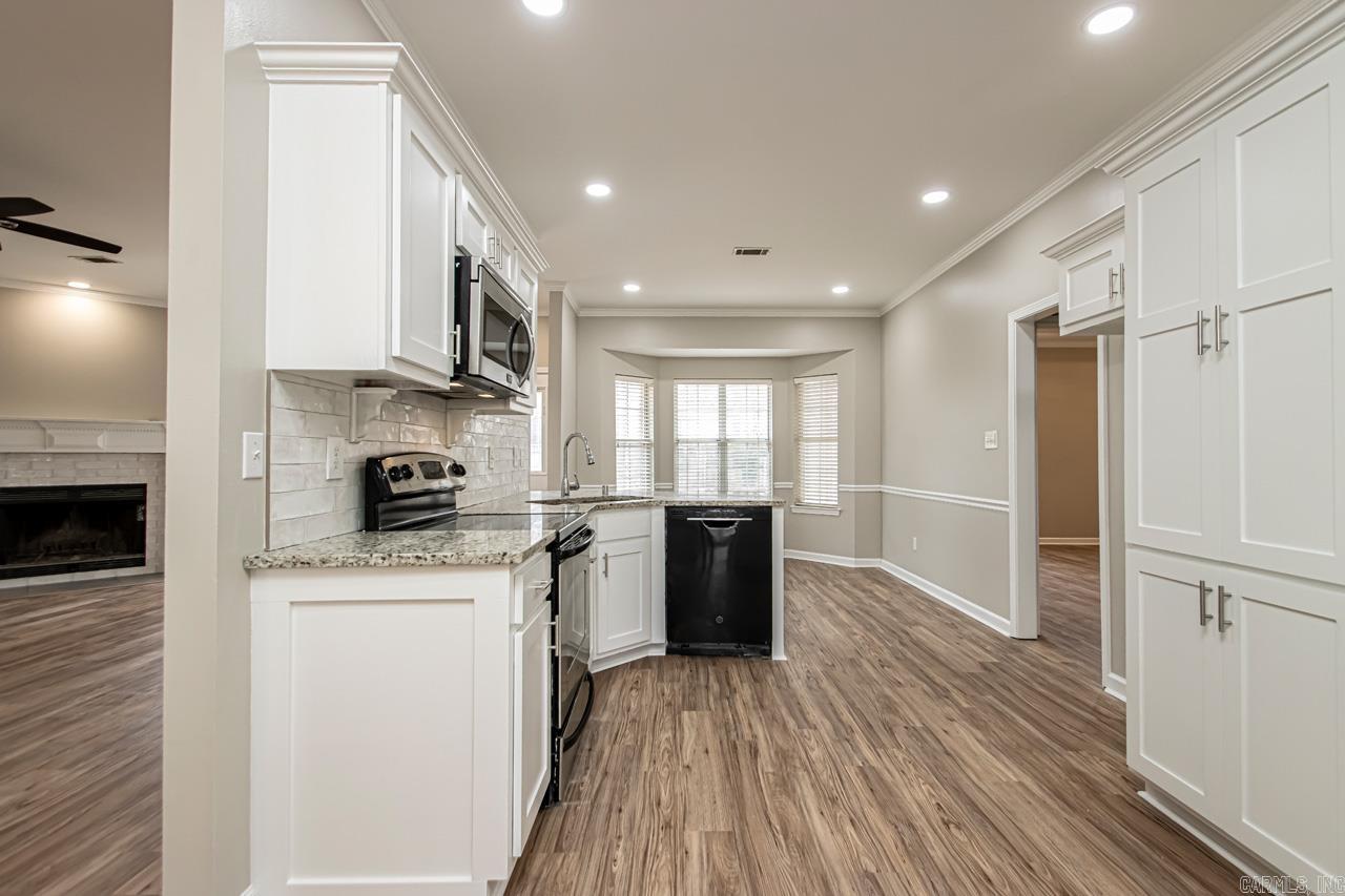 COUNTRY CLUB OF ARK THE - Residential