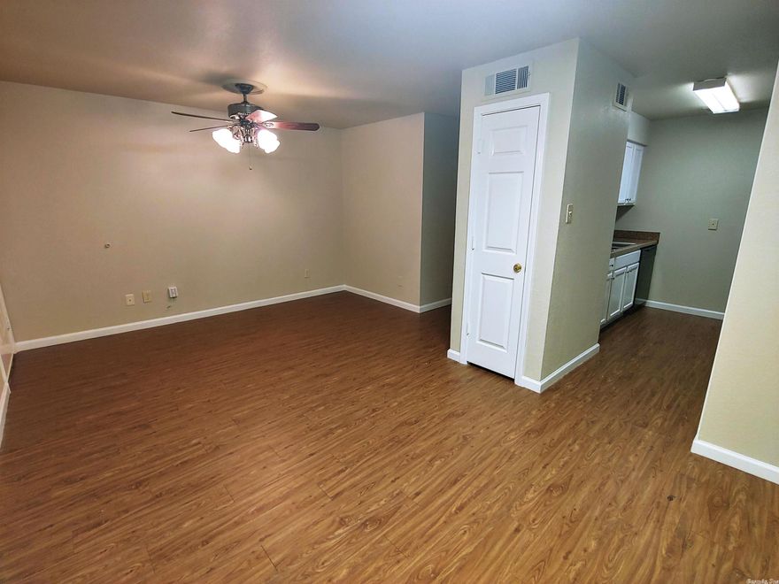 *Move in Special - First Month is Half Price* All information available at DeatonGroupRealty.com/rentals, including self-showing instructions & application. Barton Oak Apartments in Little Rock's Hillcrest area.  Convenient location to all Little Rock amenities. Pantry, living room & dining room, Luxury Vinyl Plank flooring, 1 large bedroom w/closets, ground level. Refrigerator, central heat & air, dishwasher, range/oven, garbage disposal, water heater, included. Pets allowed with additional pet fees.