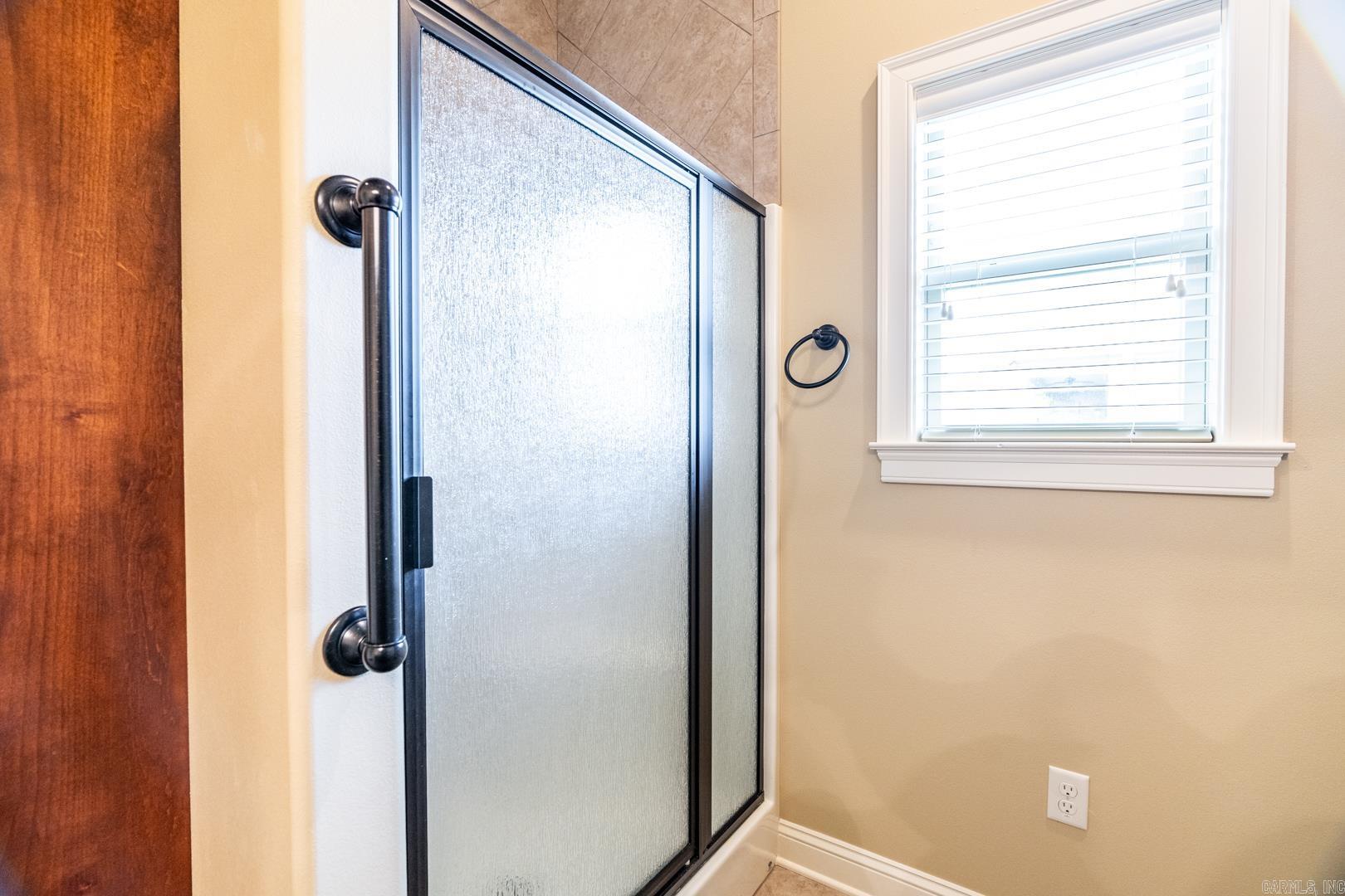 HUNTINGTON COVE - Residential