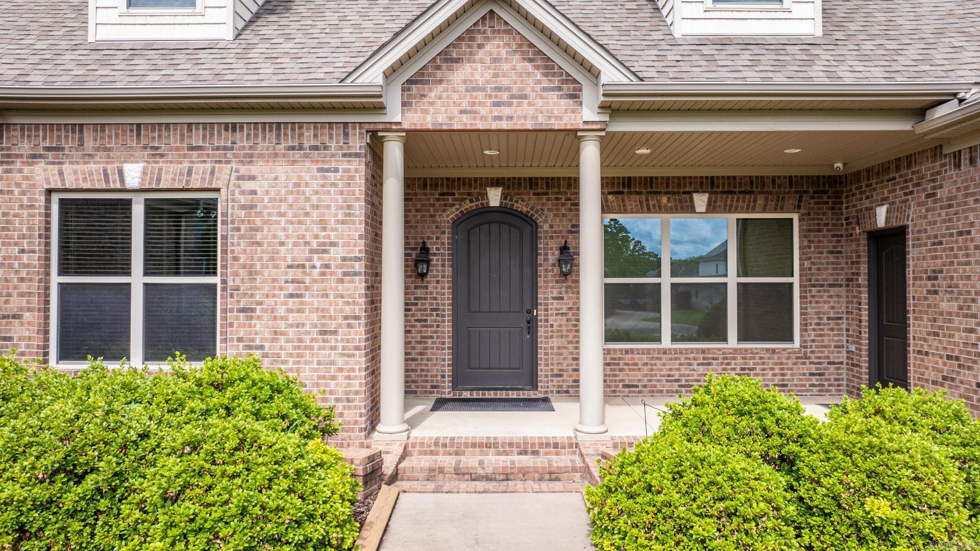 HUNTINGTON COVE - Residential