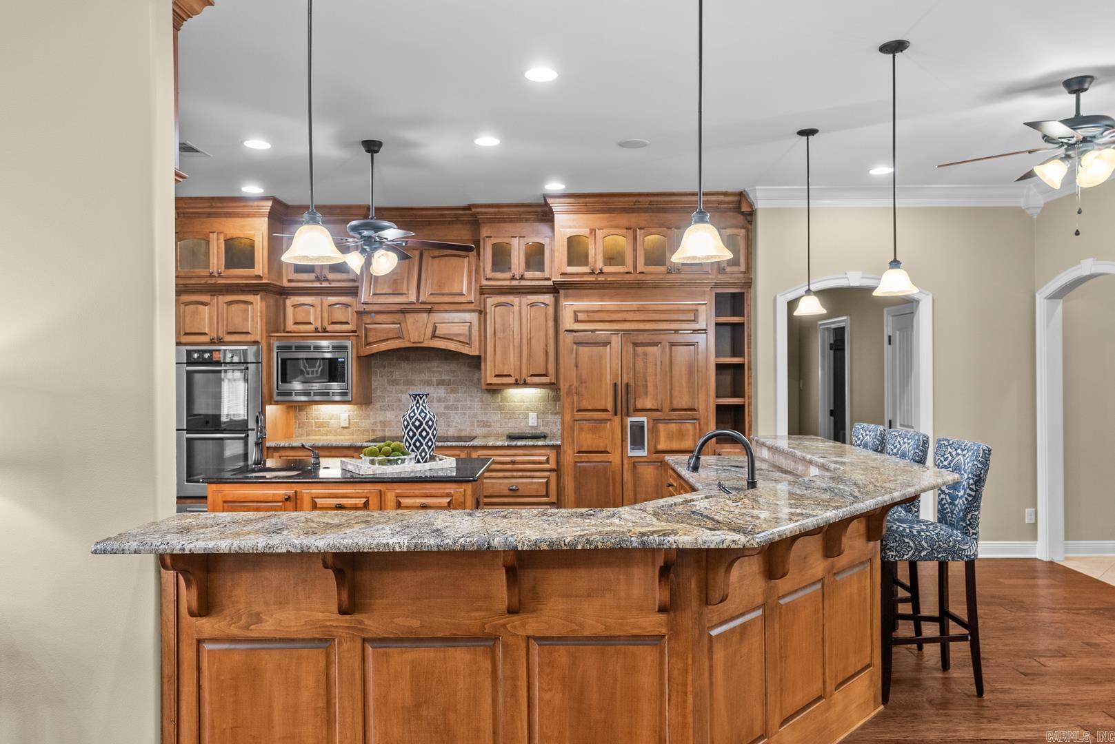 HUNTINGTON COVE - Residential