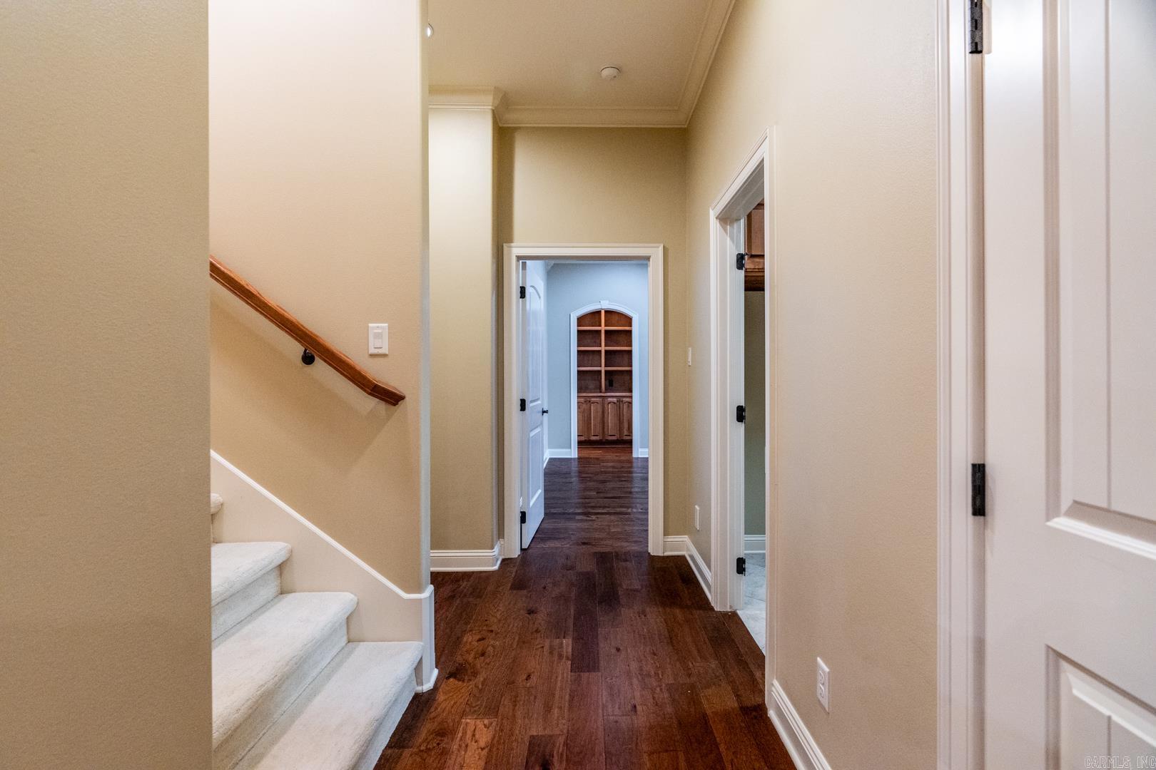 HUNTINGTON COVE - Residential