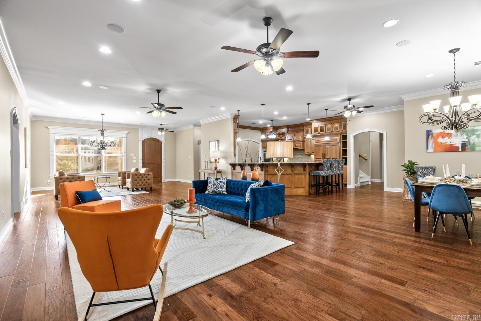 HUNTINGTON COVE - Residential