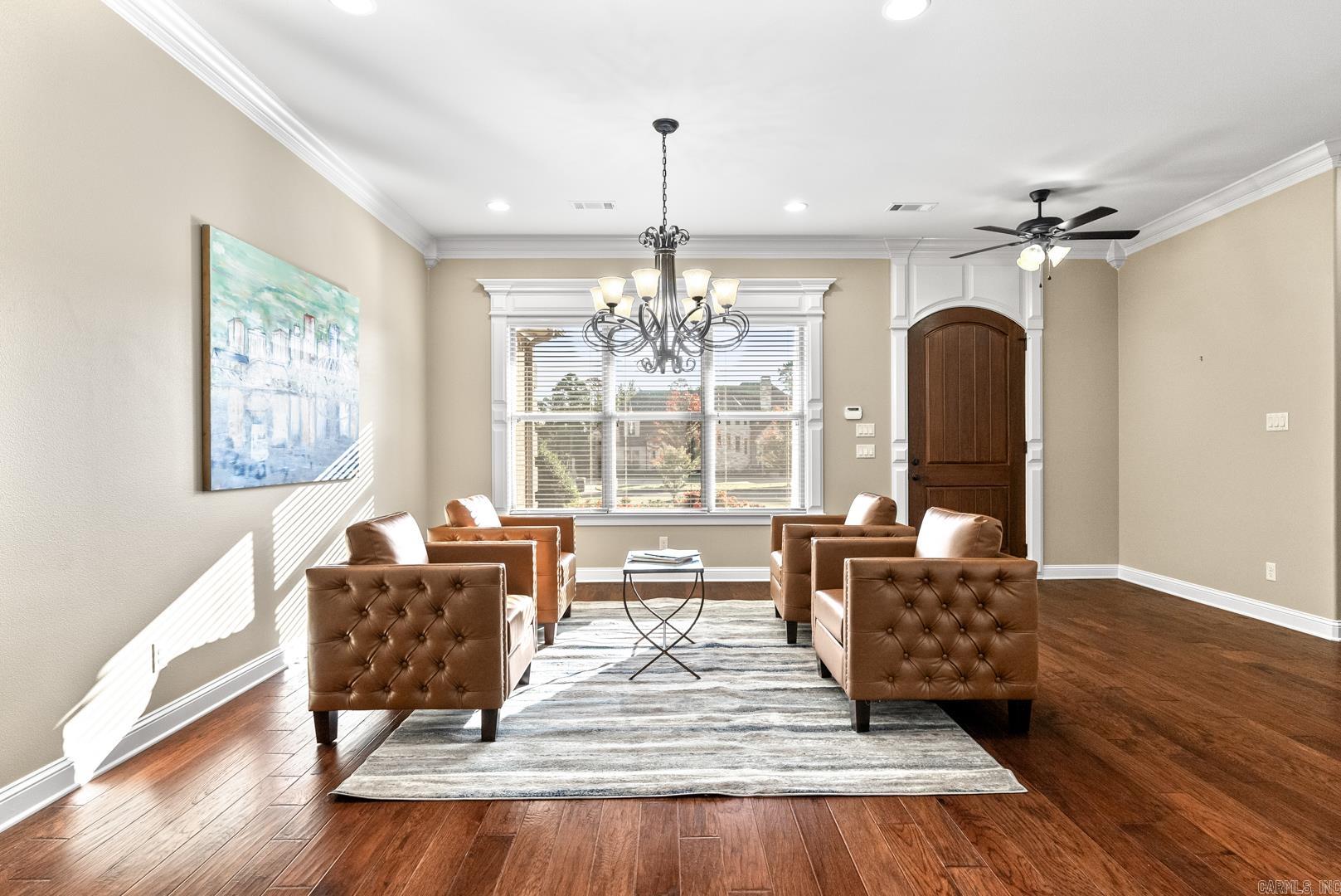 HUNTINGTON COVE - Residential