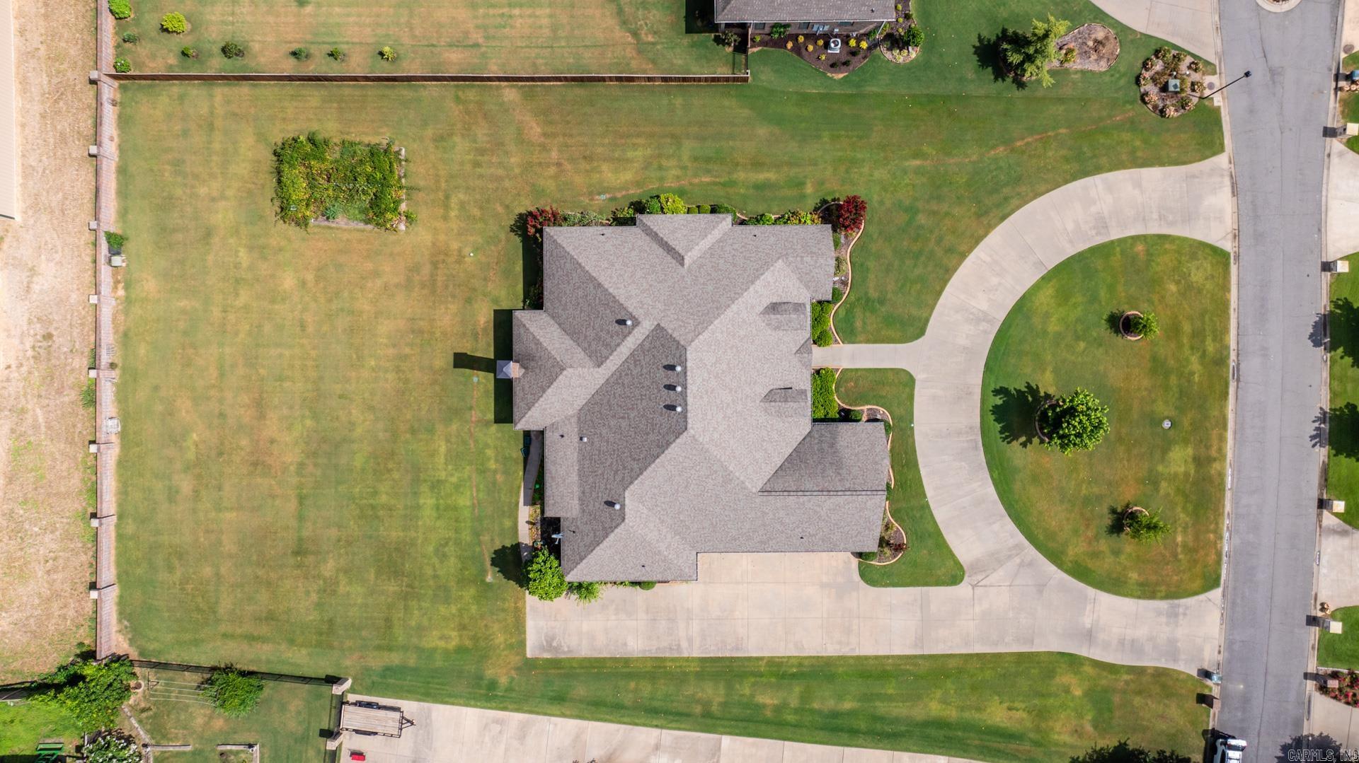 HUNTINGTON COVE - Residential