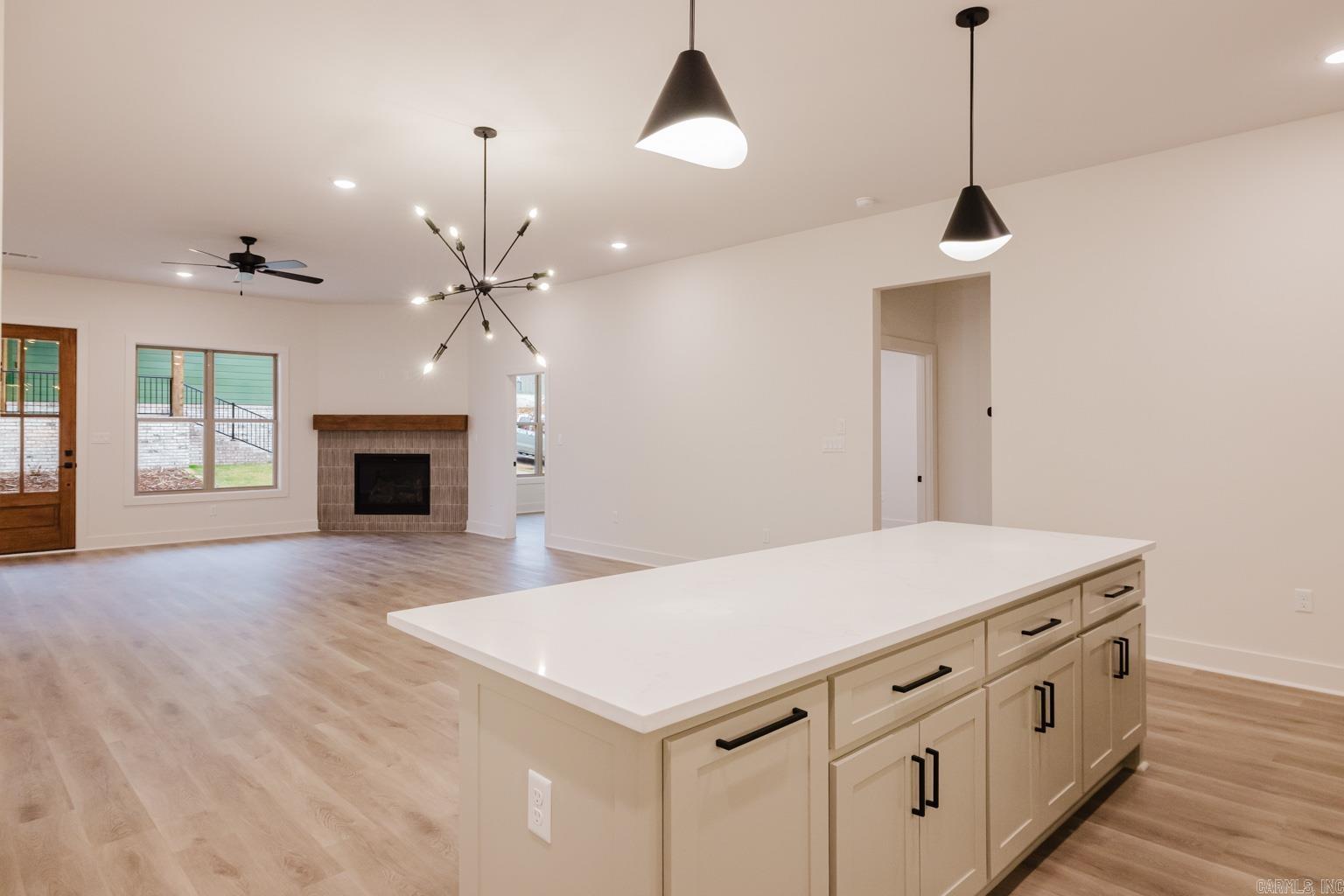 MIDTOWN BRYANT - Residential