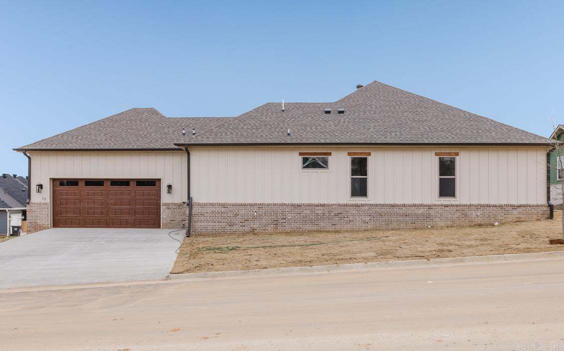 MIDTOWN BRYANT - Residential