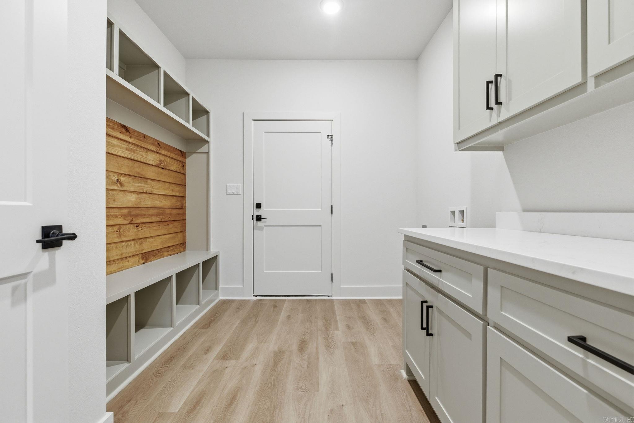 MIDTOWN BRYANT - Residential