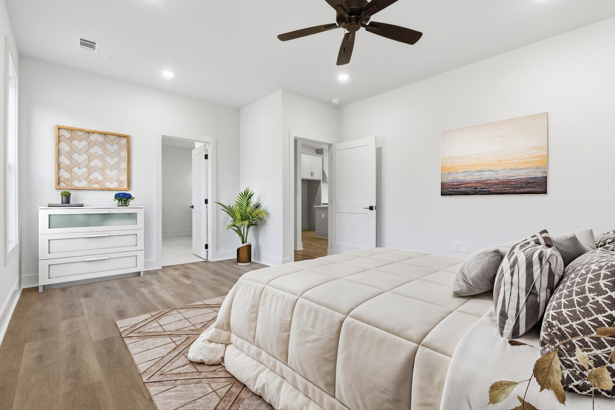 MIDTOWN BRYANT - Residential