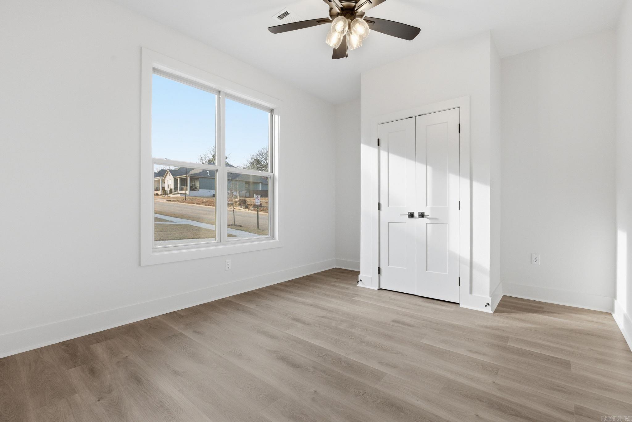 MIDTOWN BRYANT - Residential