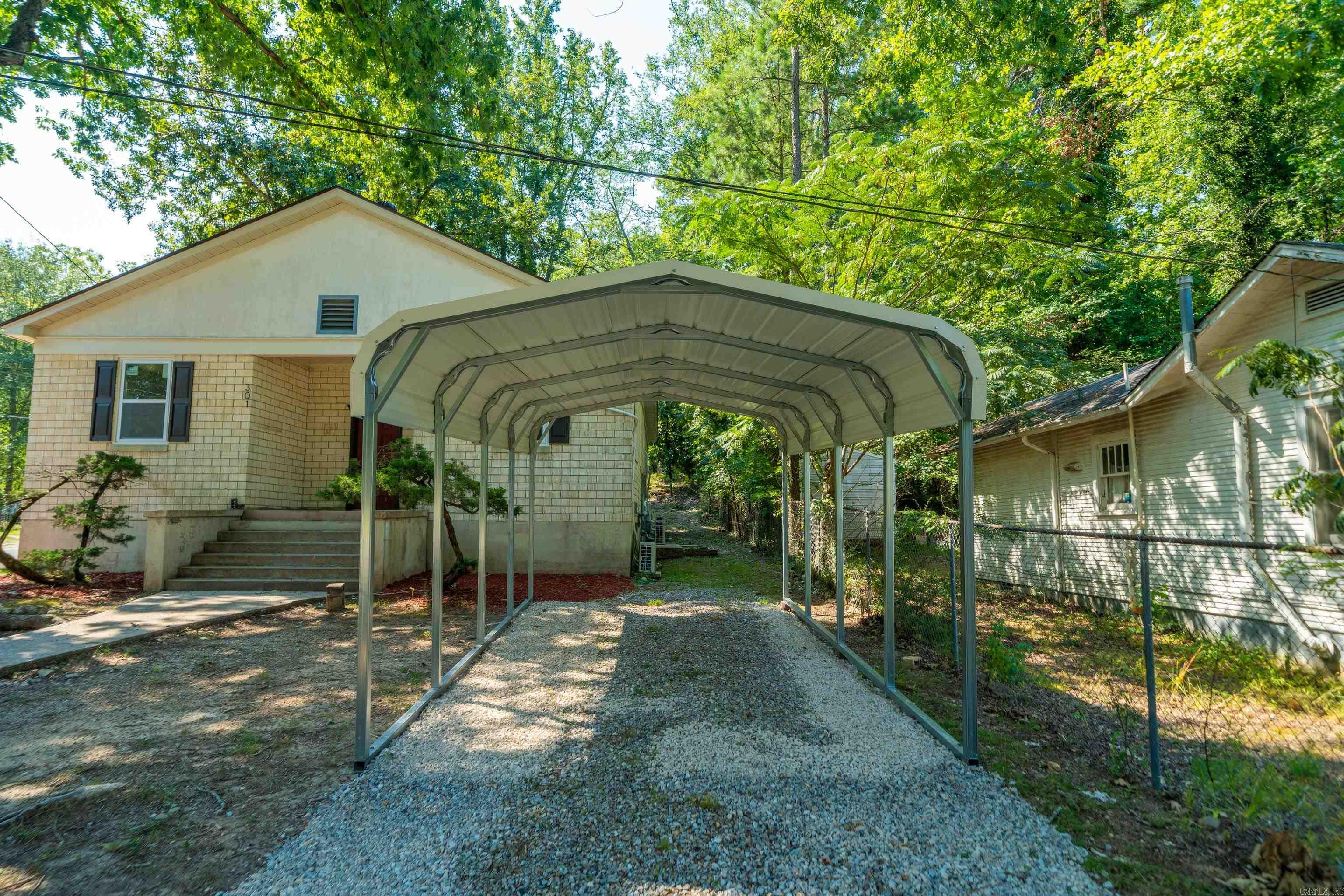 Rector & Moore - Residential