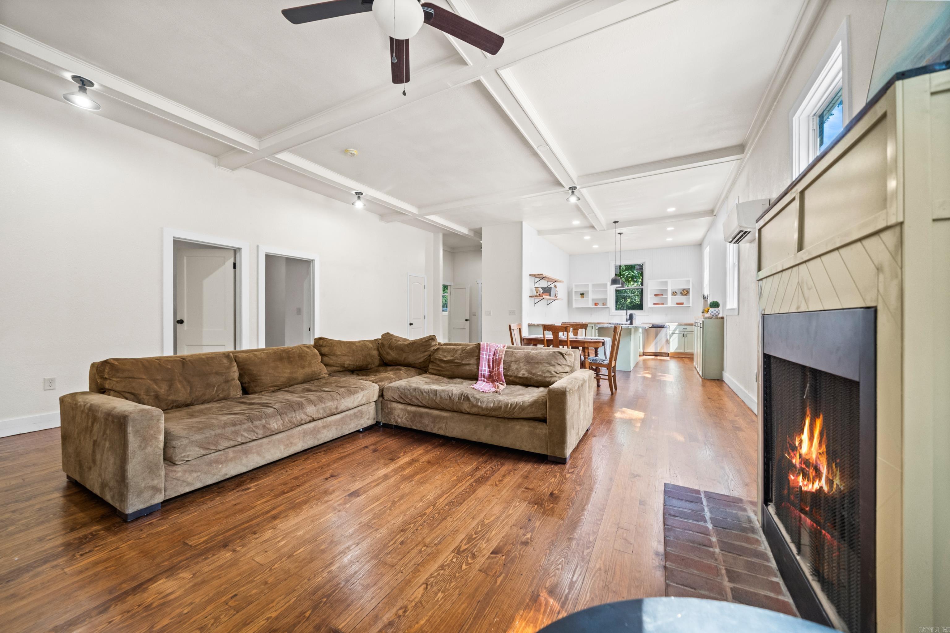 Rector & Moore - Residential