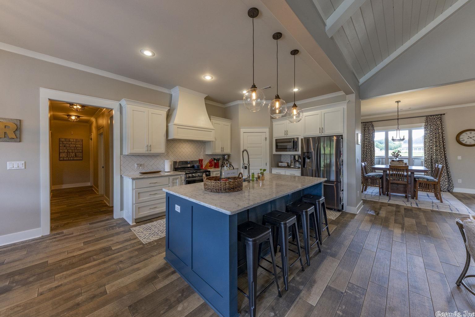 STONEHILL - Residential