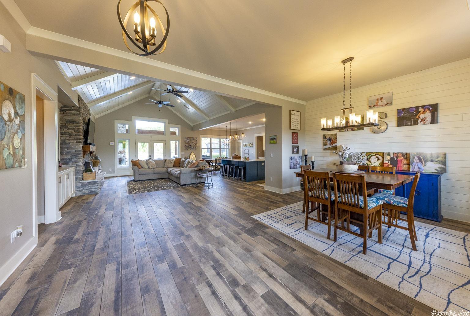 STONEHILL - Residential