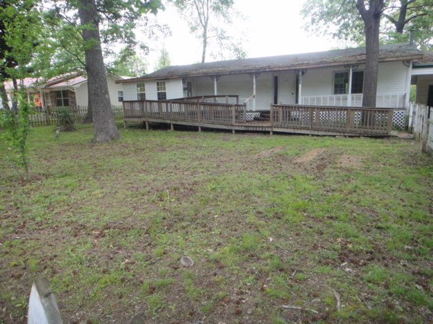 Sold before Listed. Donated to City of Jacksonville for $1. Do not use this listing for comps.