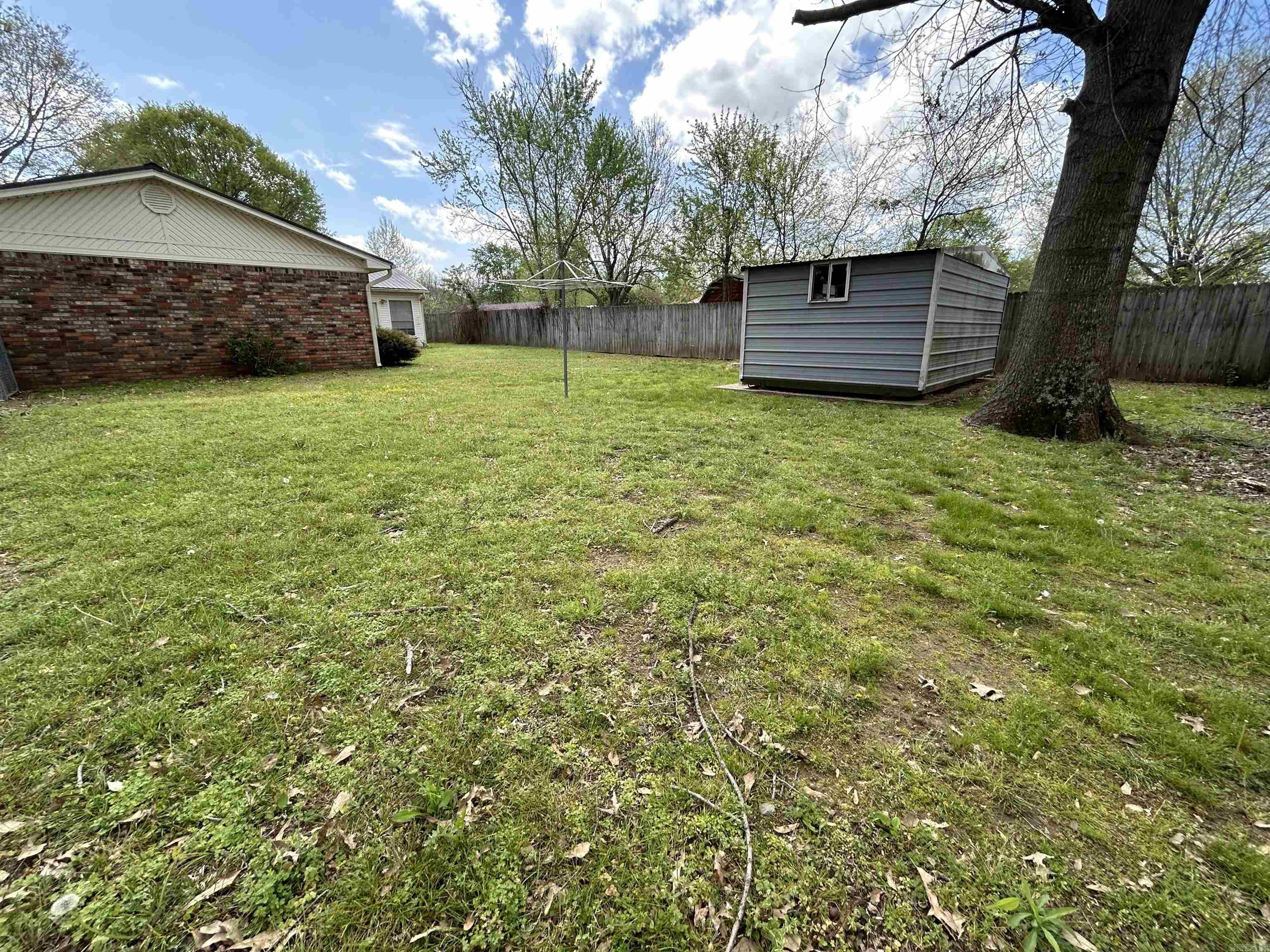 OLD RIVER LAKE ACRES - Residential