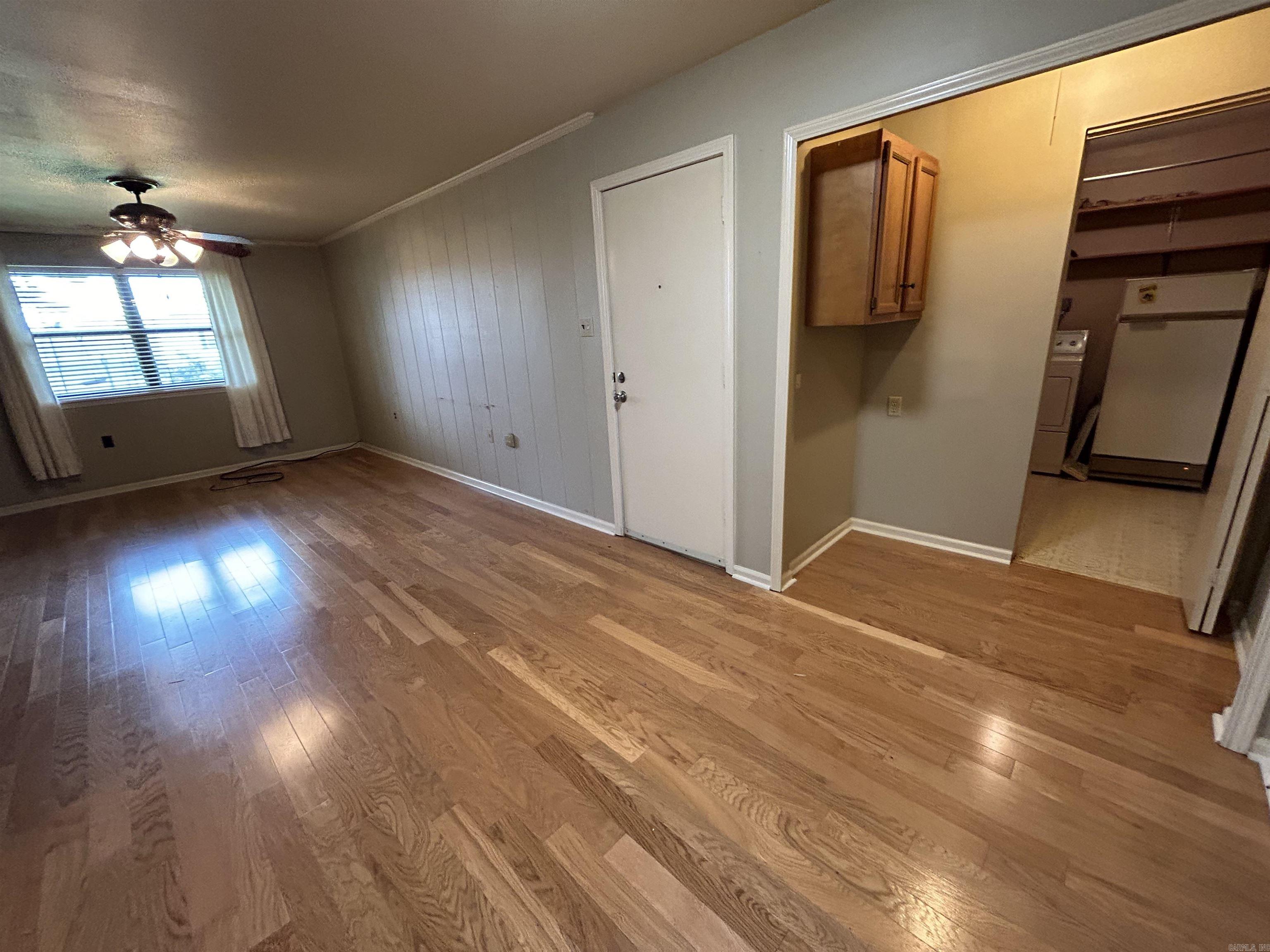 OLD RIVER LAKE ACRES - Residential