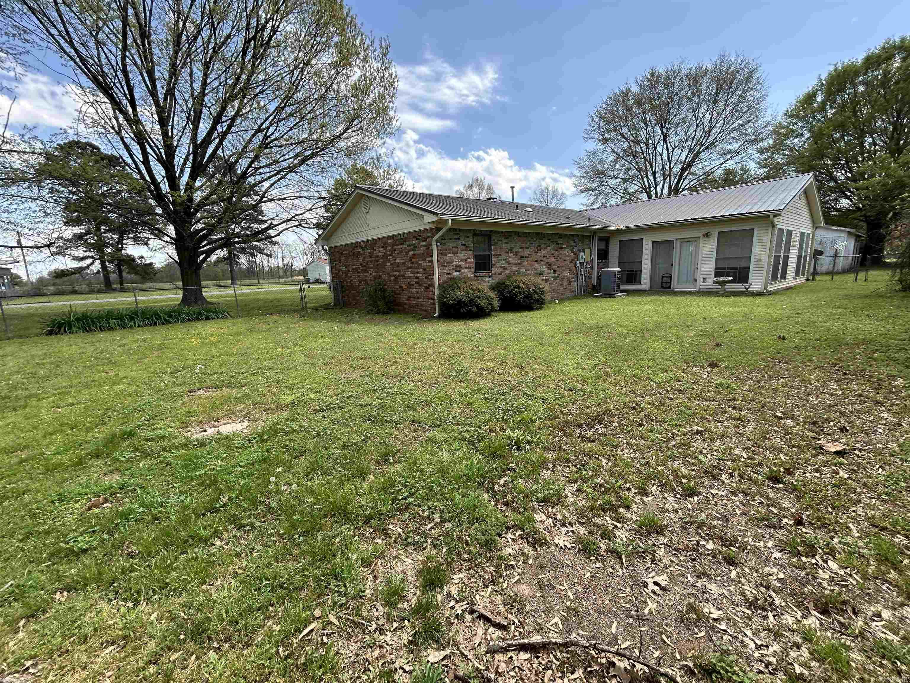 OLD RIVER LAKE ACRES - Residential