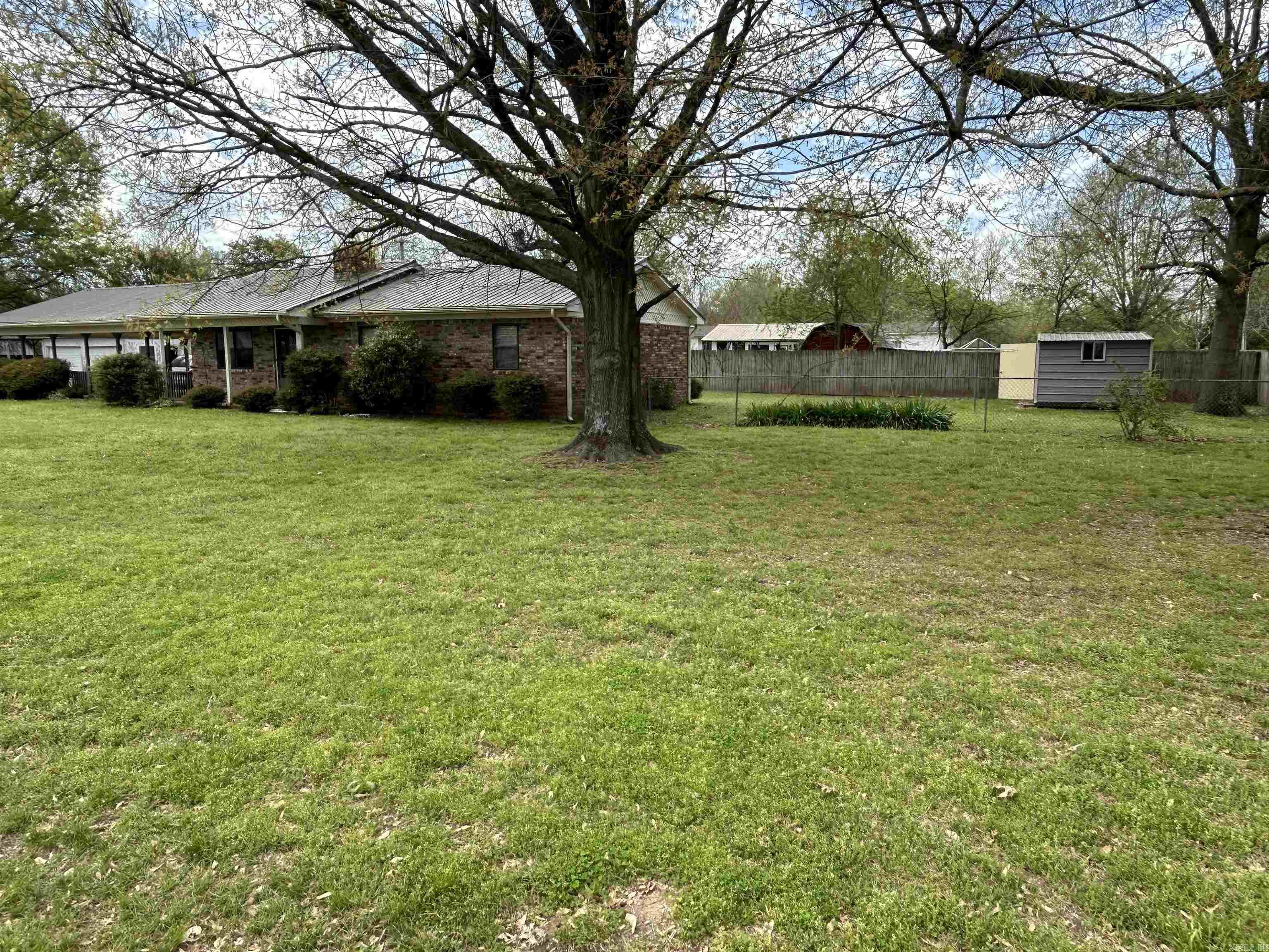 OLD RIVER LAKE ACRES - Residential