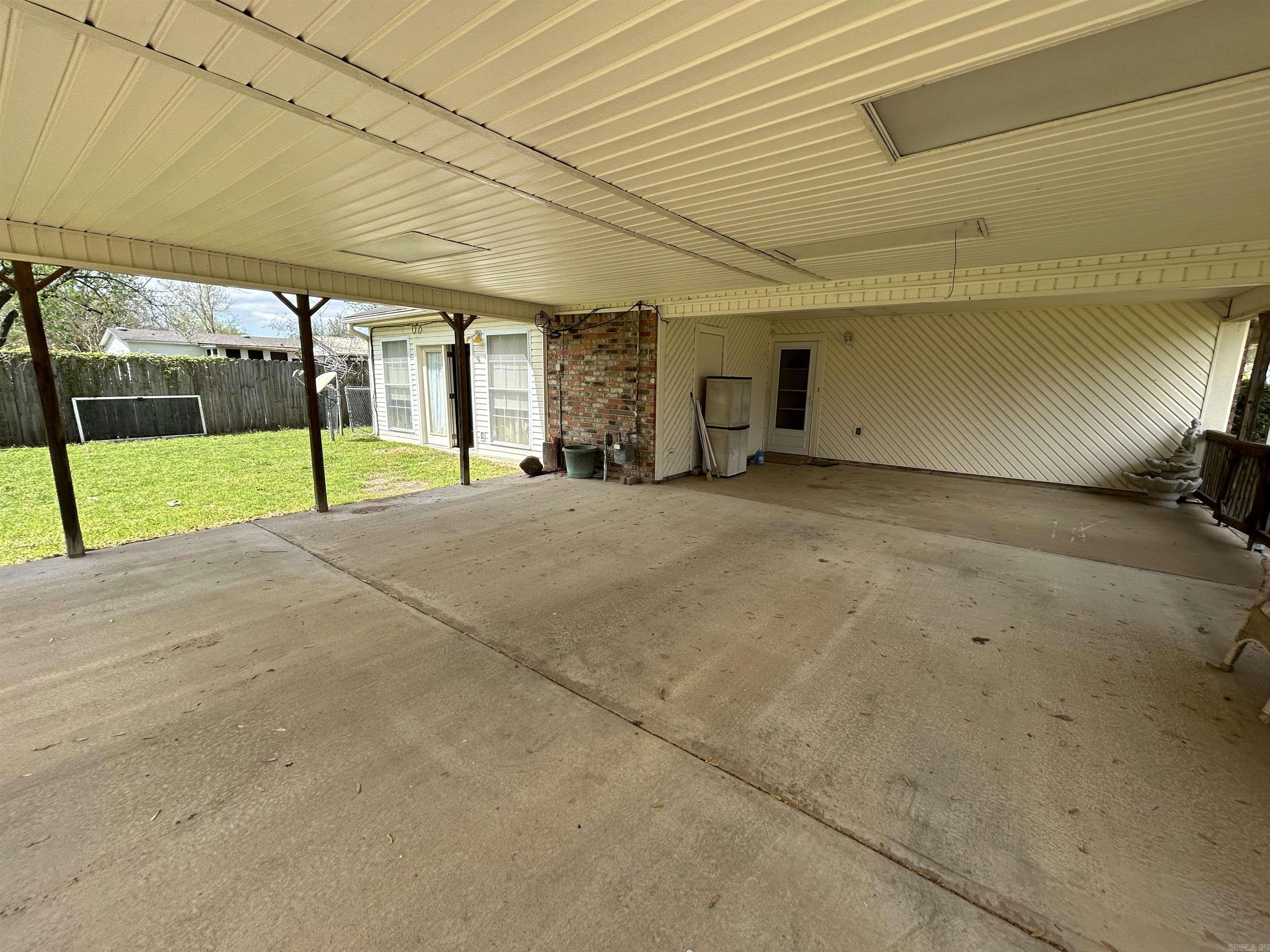 OLD RIVER LAKE ACRES - Residential