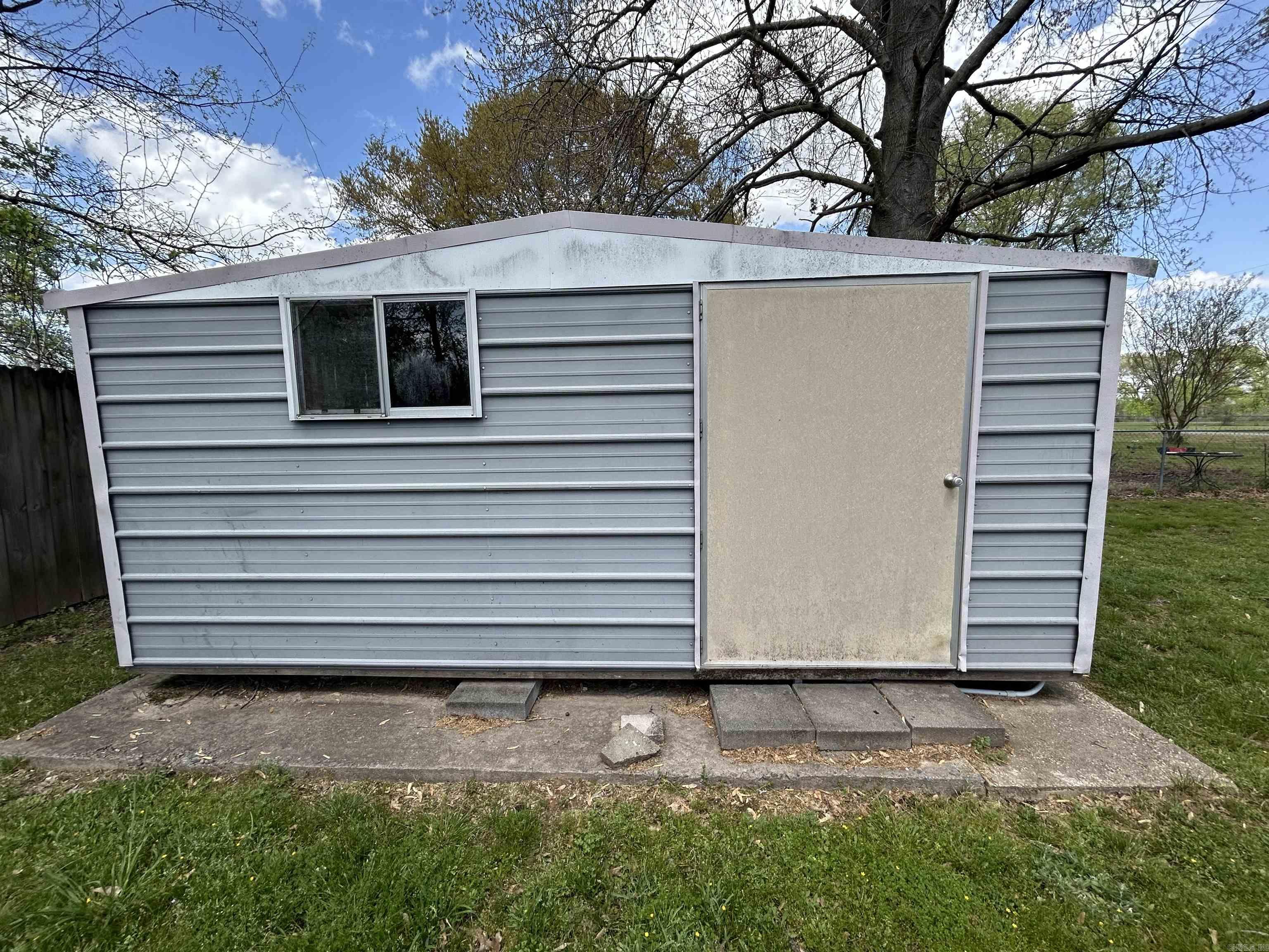 OLD RIVER LAKE ACRES - Residential