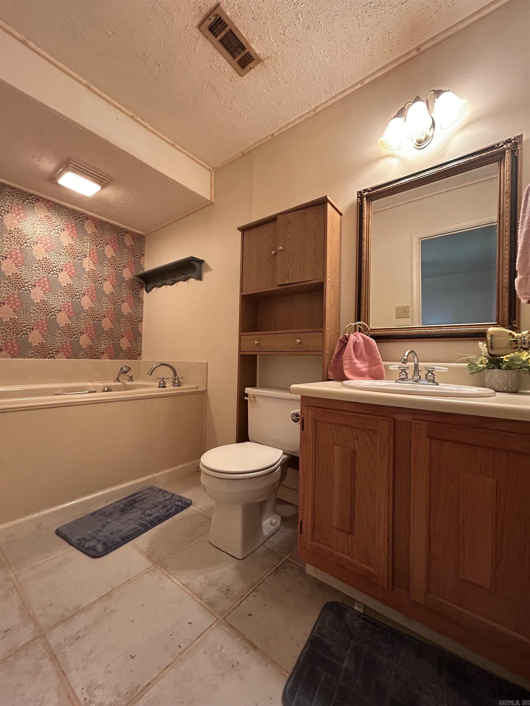 OLD RIVER LAKE ACRES - Residential