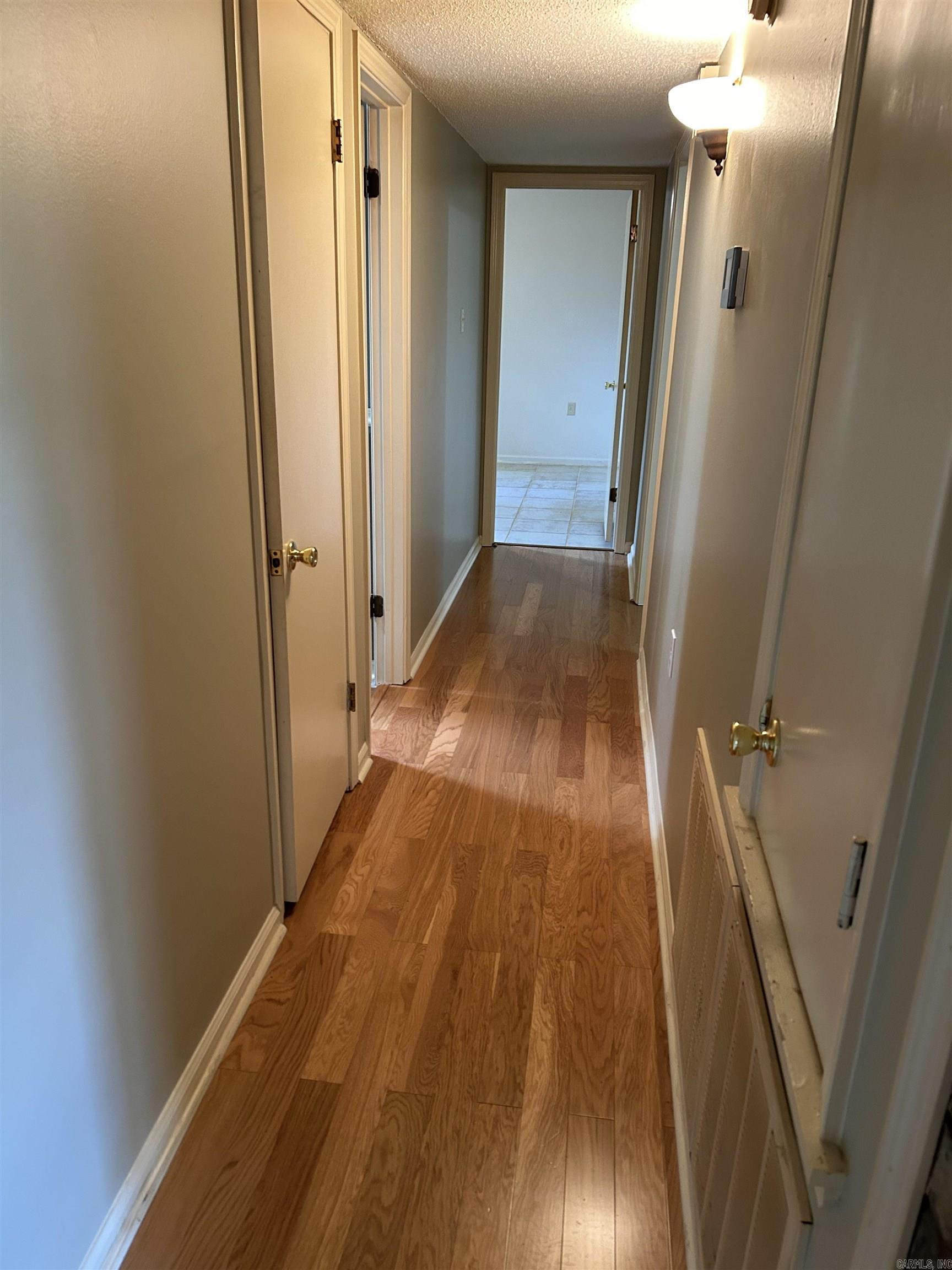 OLD RIVER LAKE ACRES - Residential