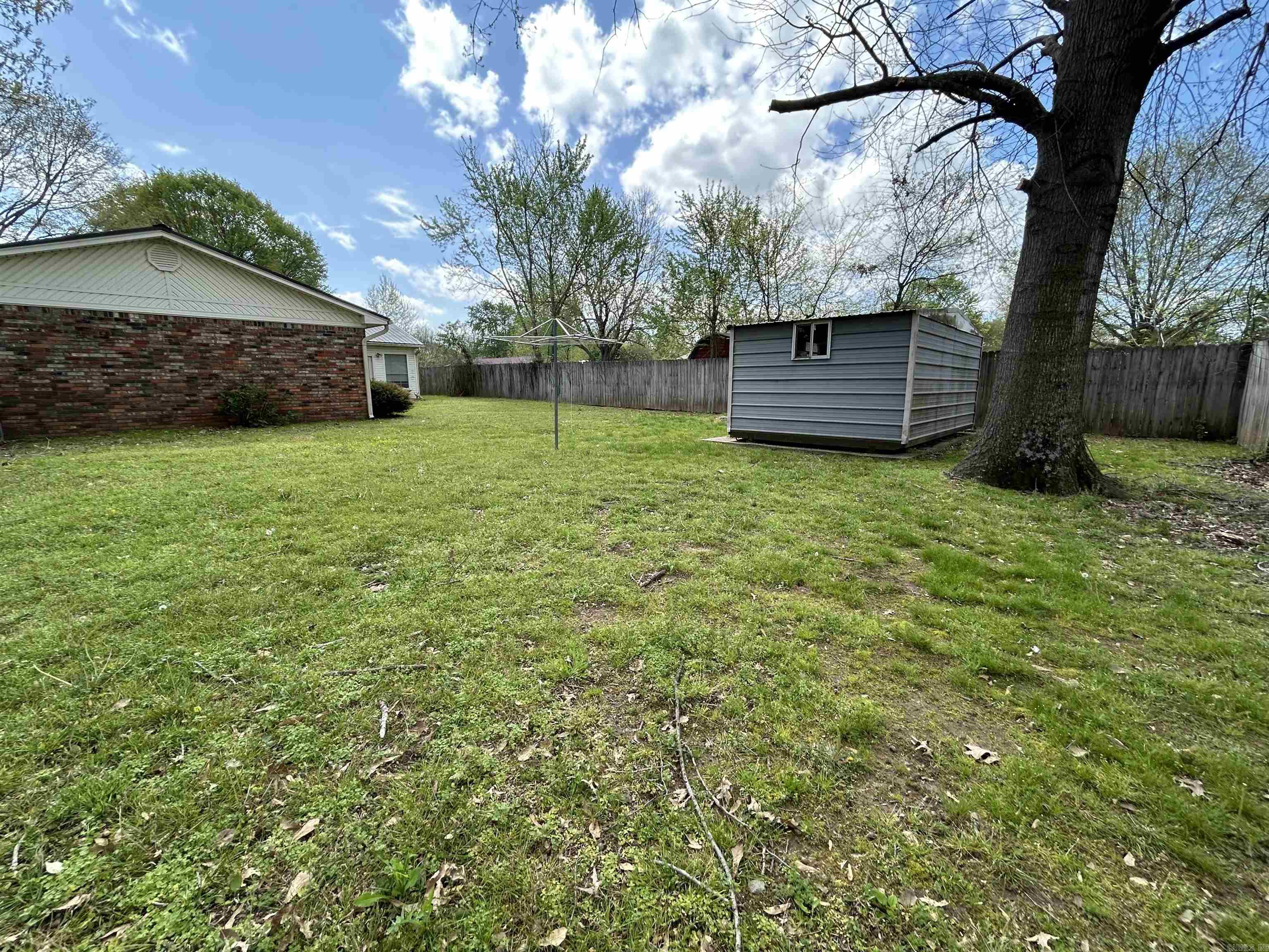 OLD RIVER LAKE ACRES - Residential