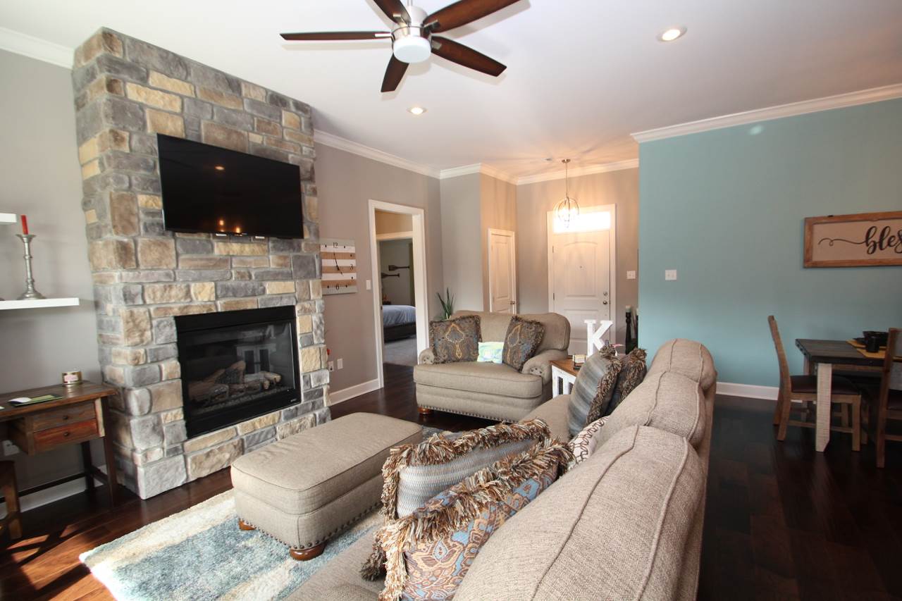 Chapel Creek - Residential