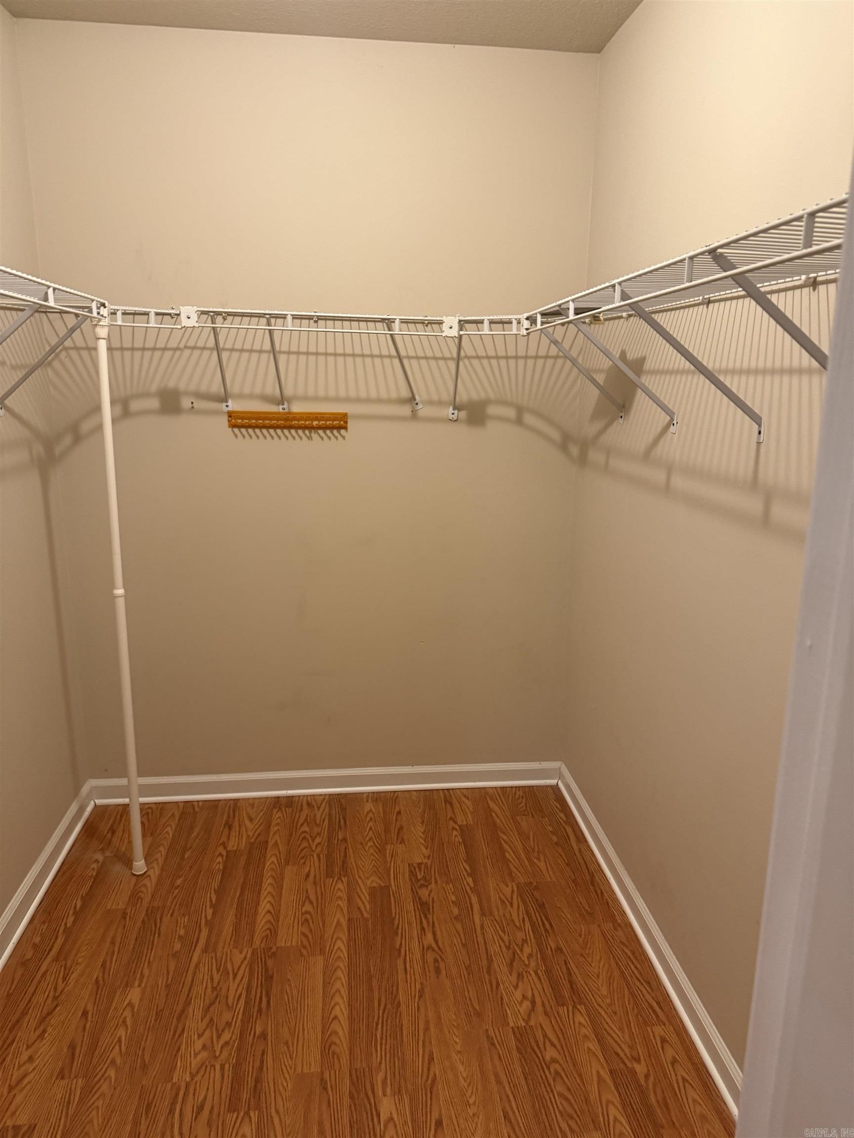 Tall Oaks - Residential