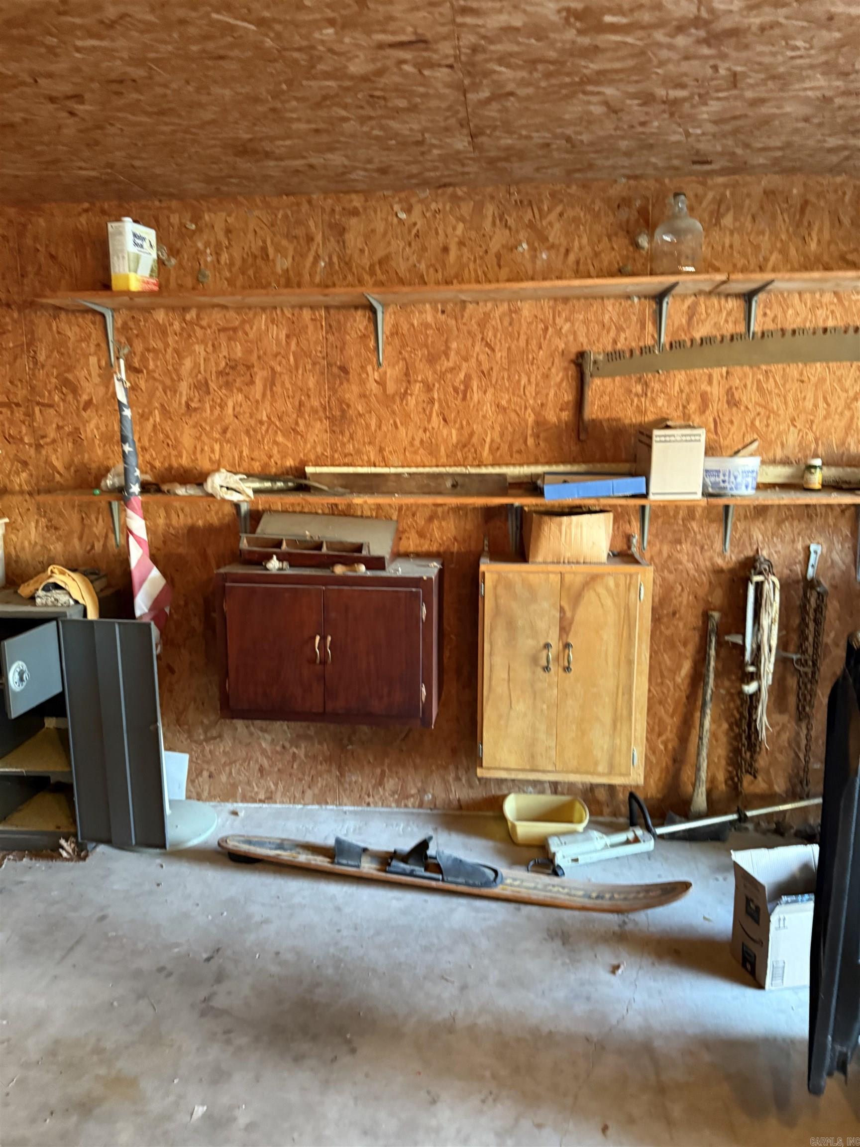 Tall Oaks - Residential