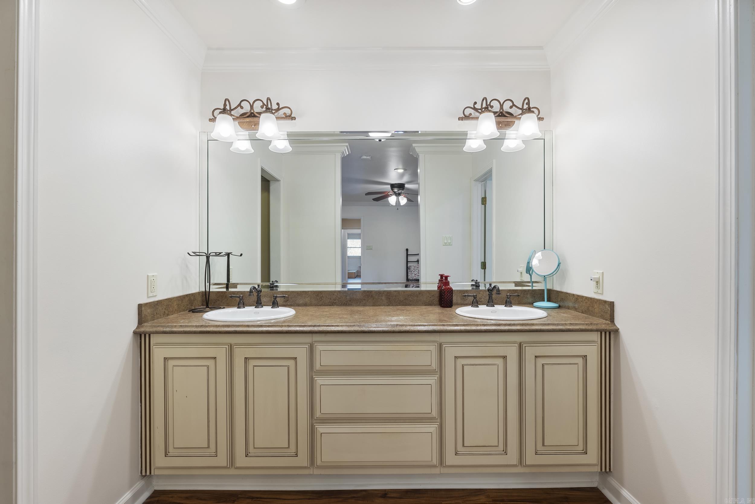 Buhlers 12th - Residential