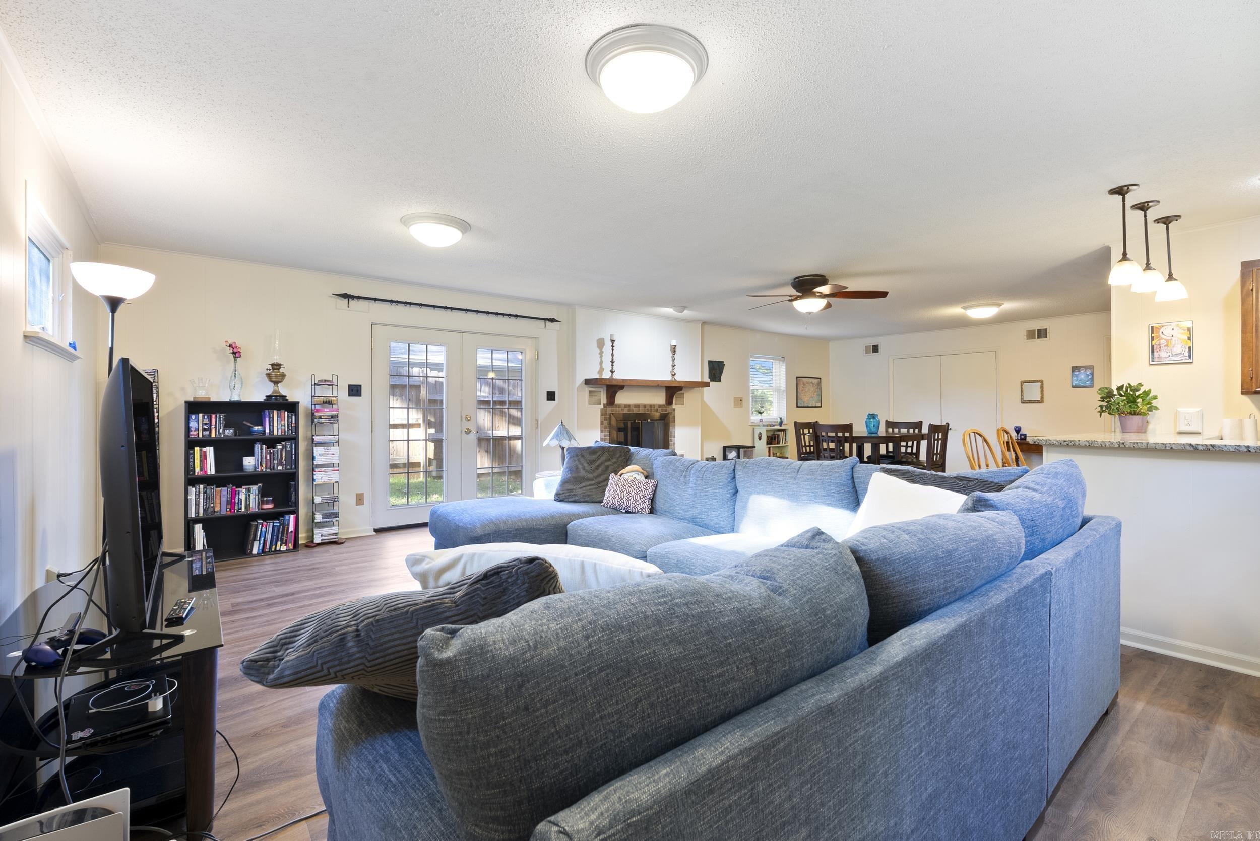 Buhlers 12th - Residential