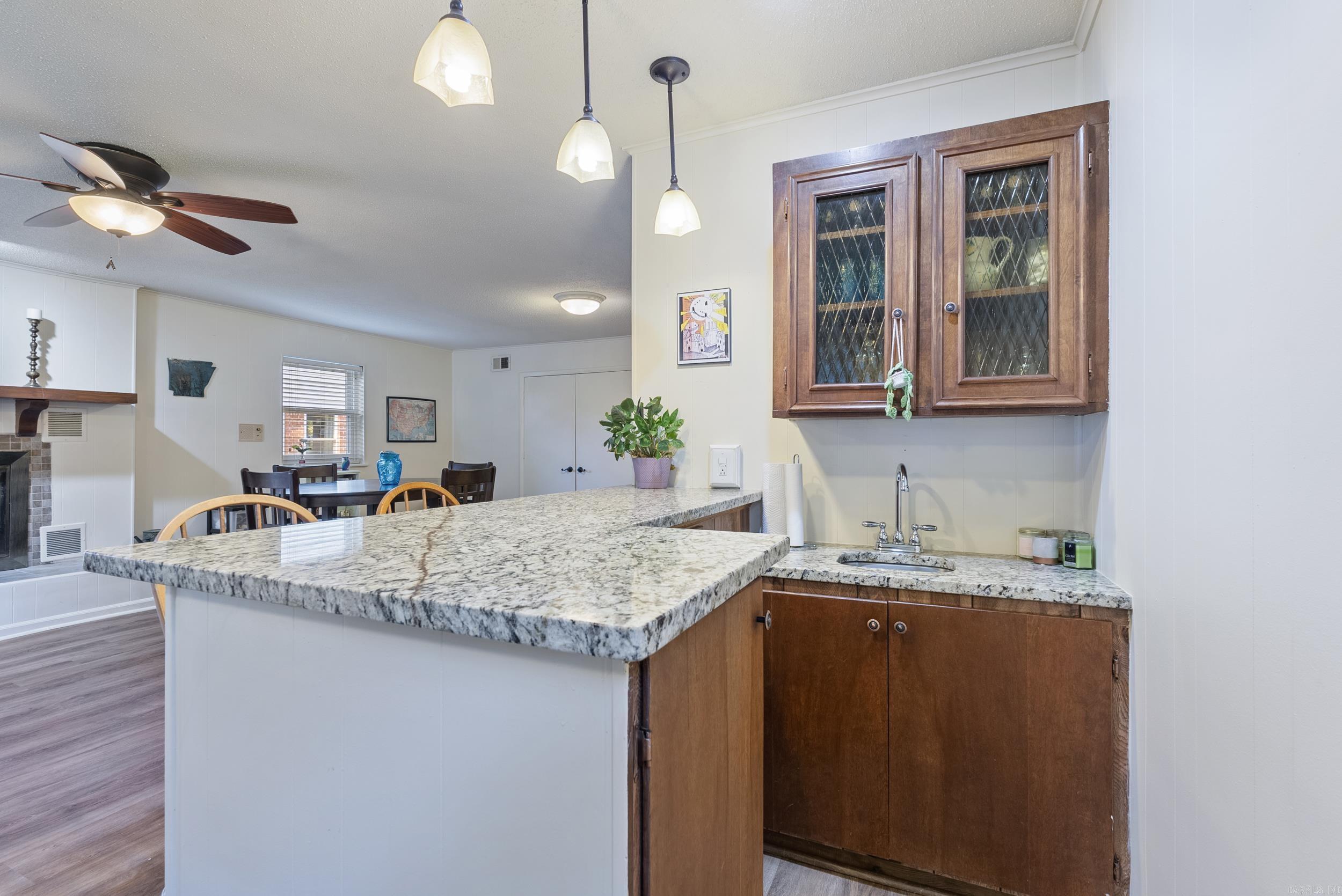 Buhlers 12th - Residential