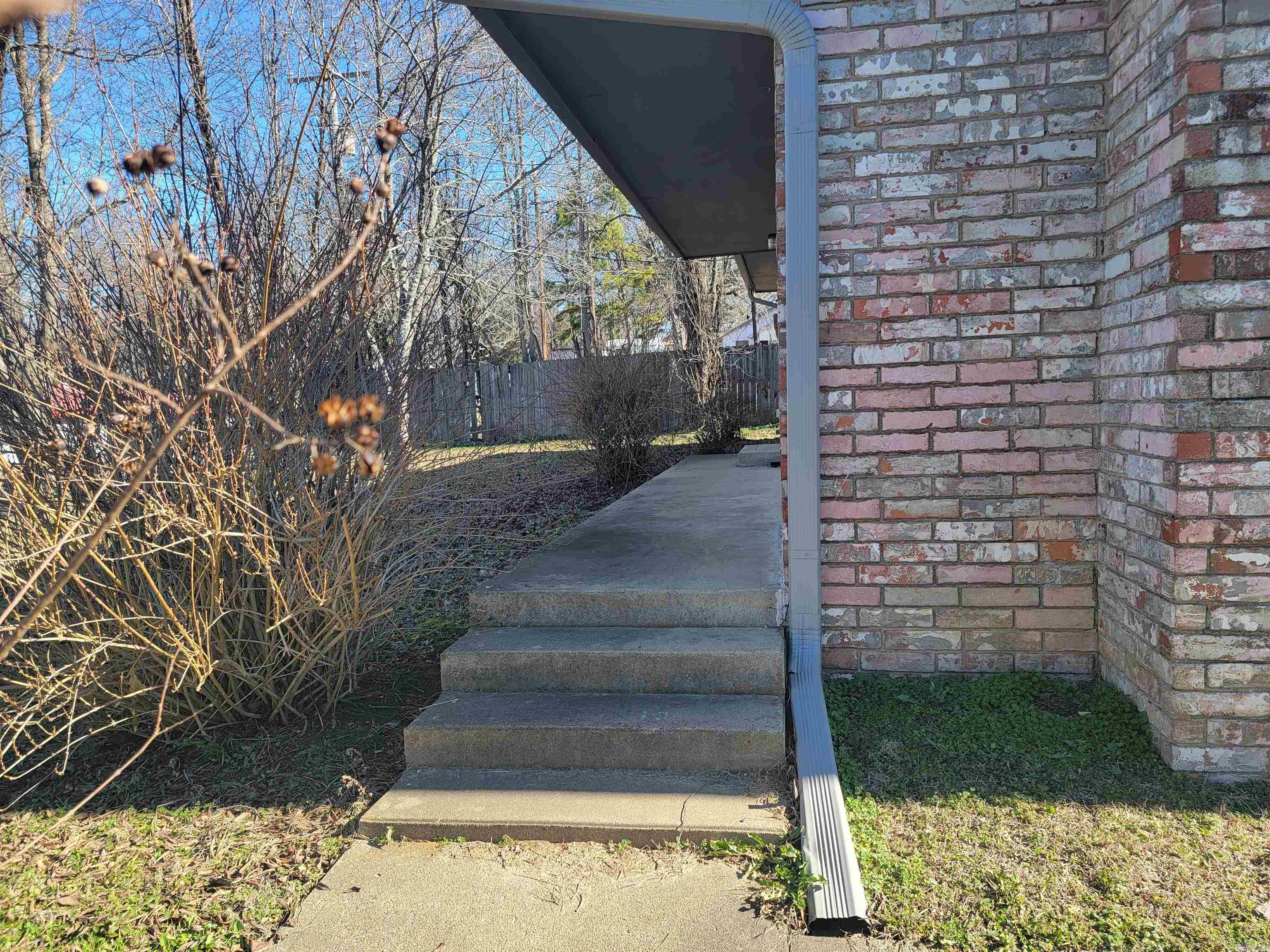 Mena Original - Residential