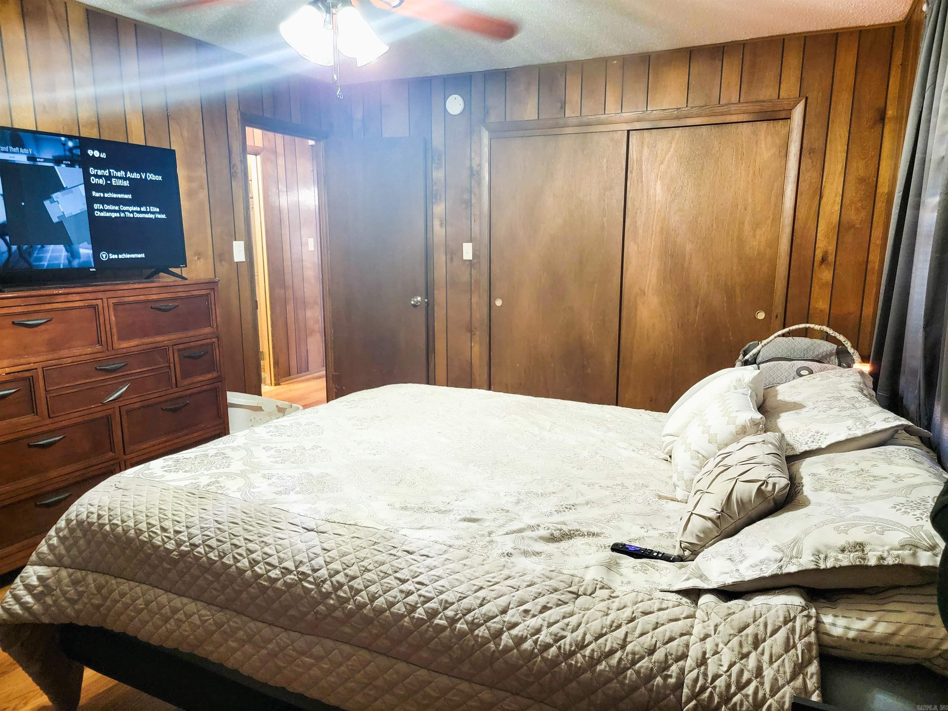 Mena Original - Residential