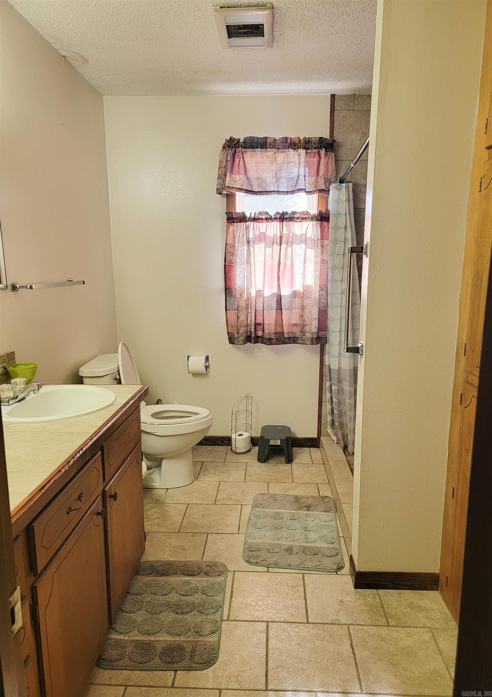 Mena Original - Residential