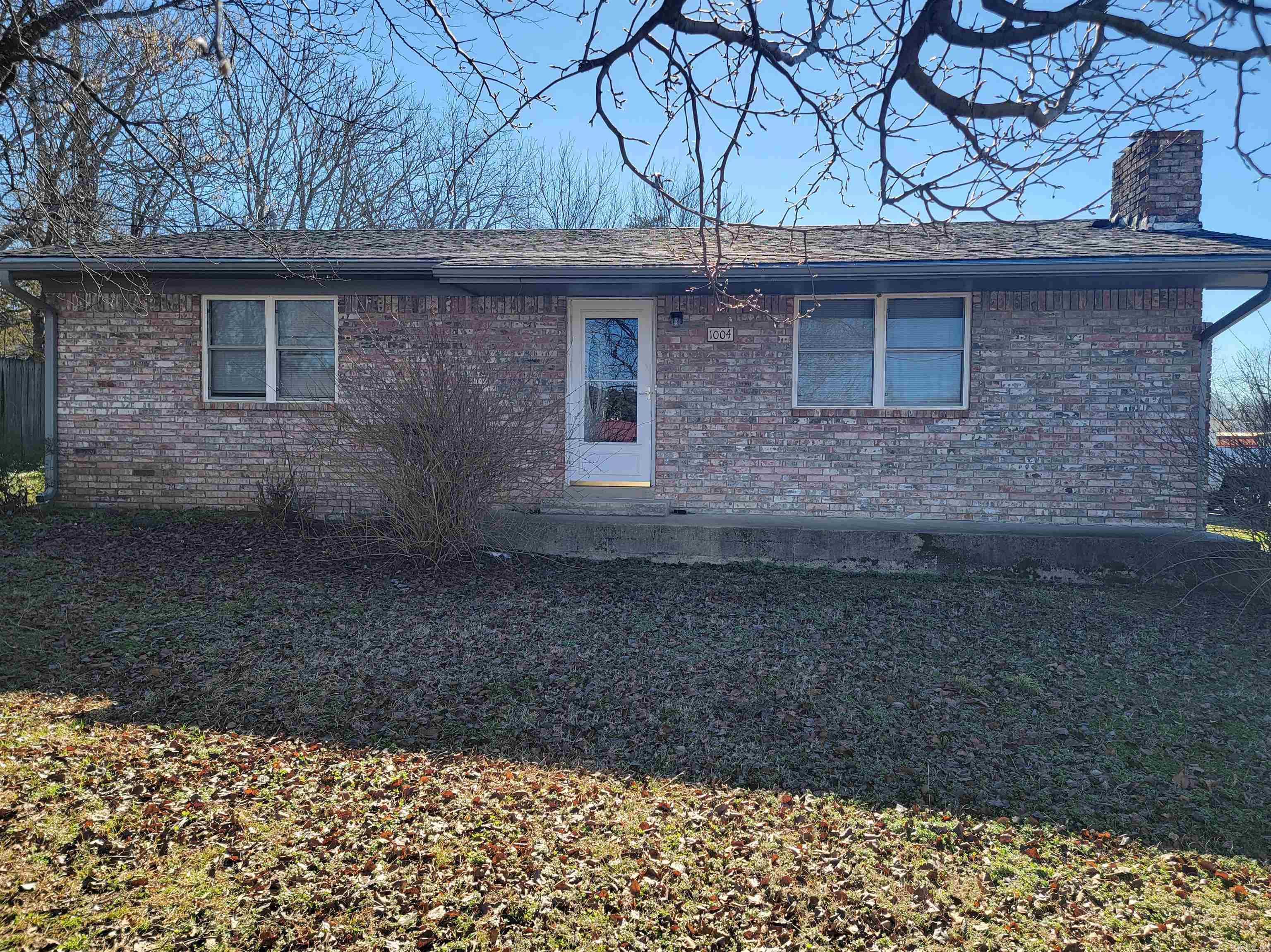 Mena Original - Residential