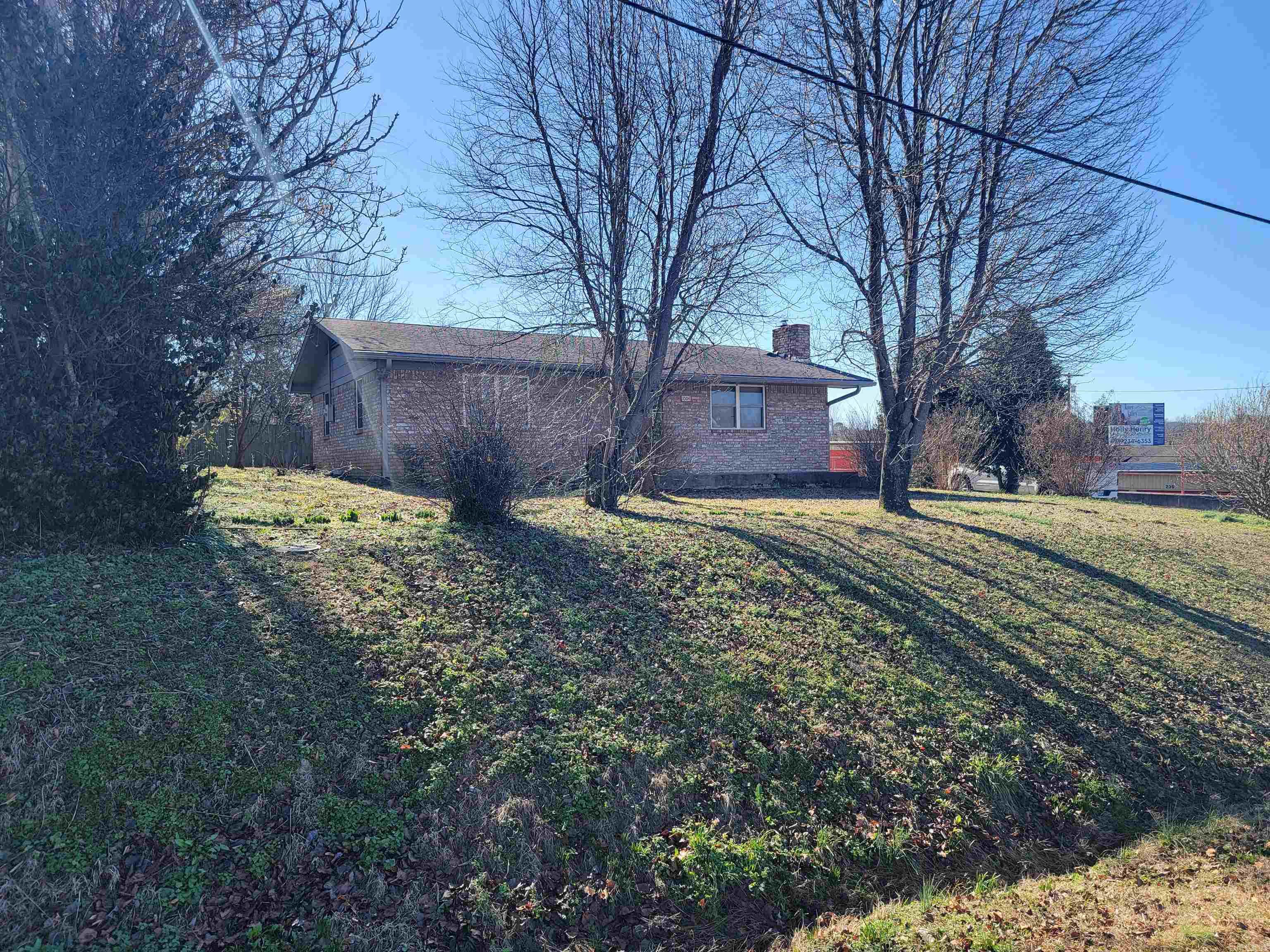 Mena Original - Residential