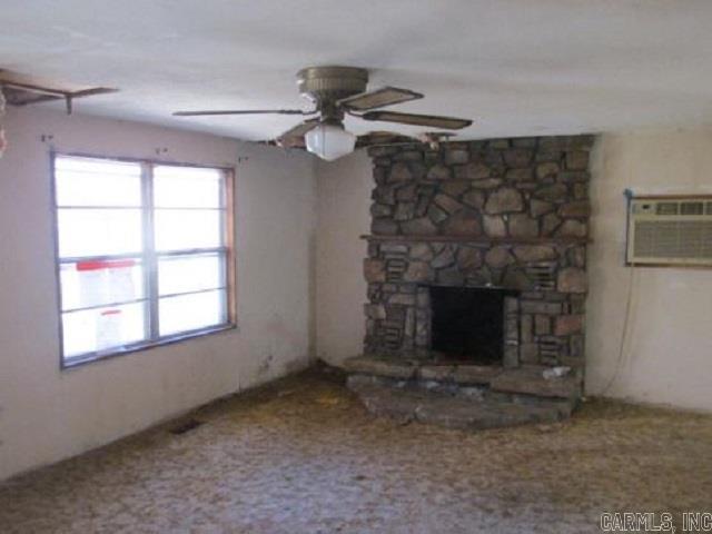 HILLCREST - Residential