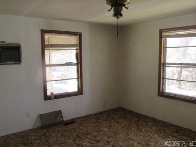 HILLCREST - Residential