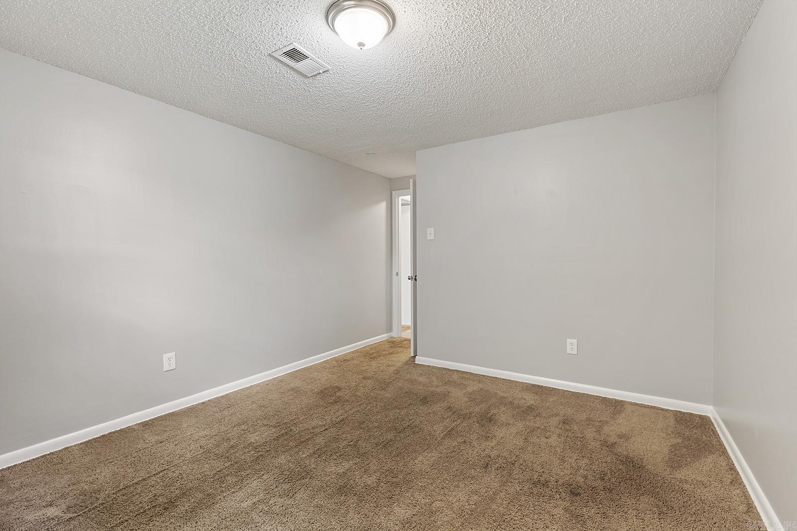 ELKHART - Residential