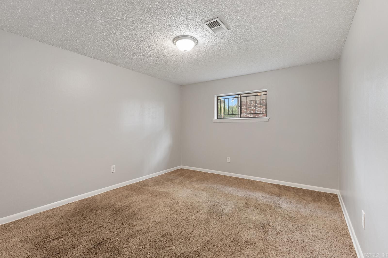 ELKHART - Residential