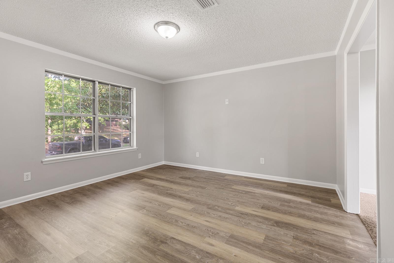 ELKHART - Residential