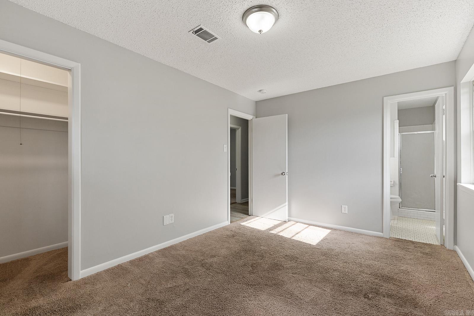 ELKHART - Residential