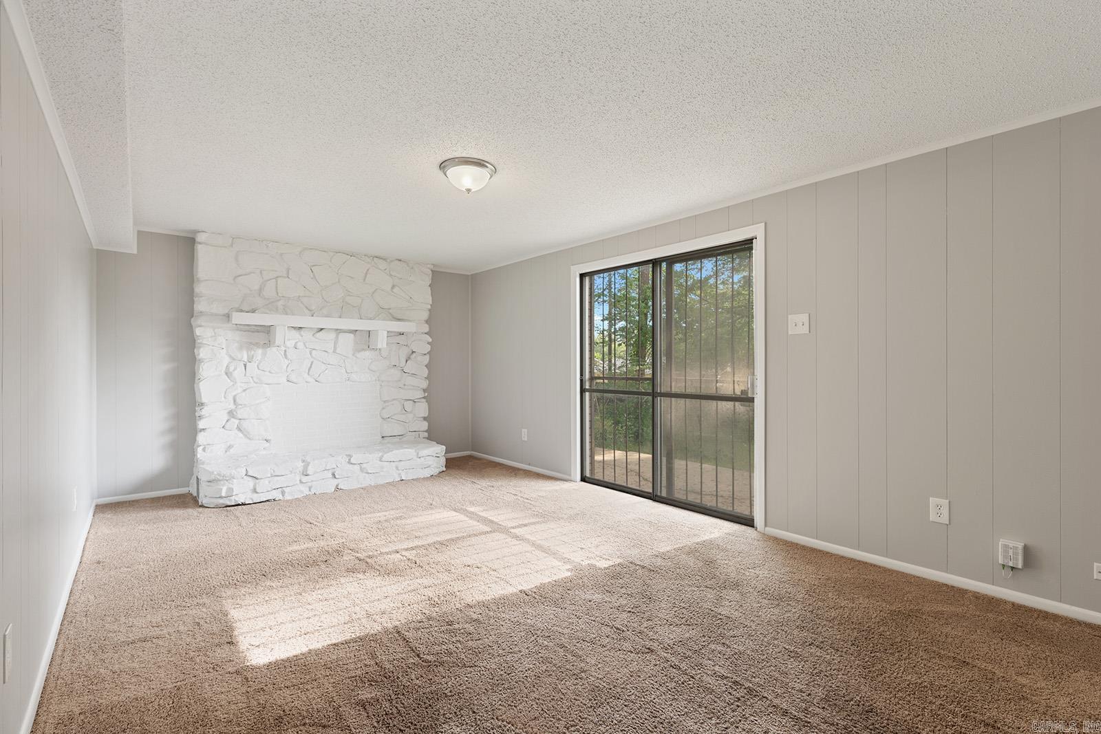 ELKHART - Residential